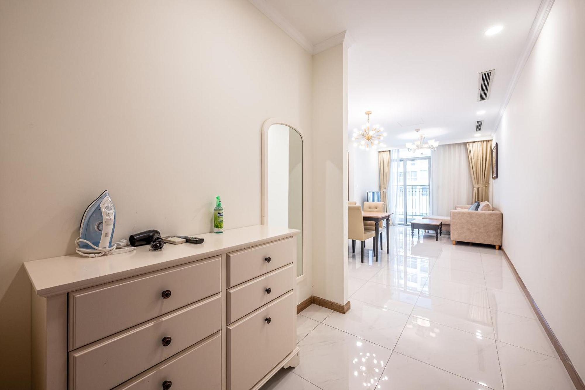 Vinhomes Park Apartment- Landmark Luxury
