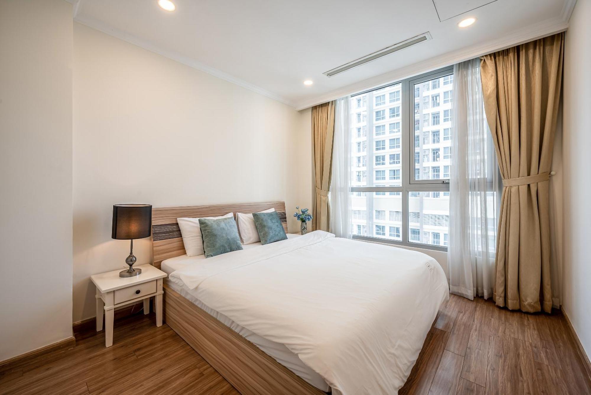 Vinhomes Park Apartment- Landmark Luxury Apartment Ho Chi Minh City