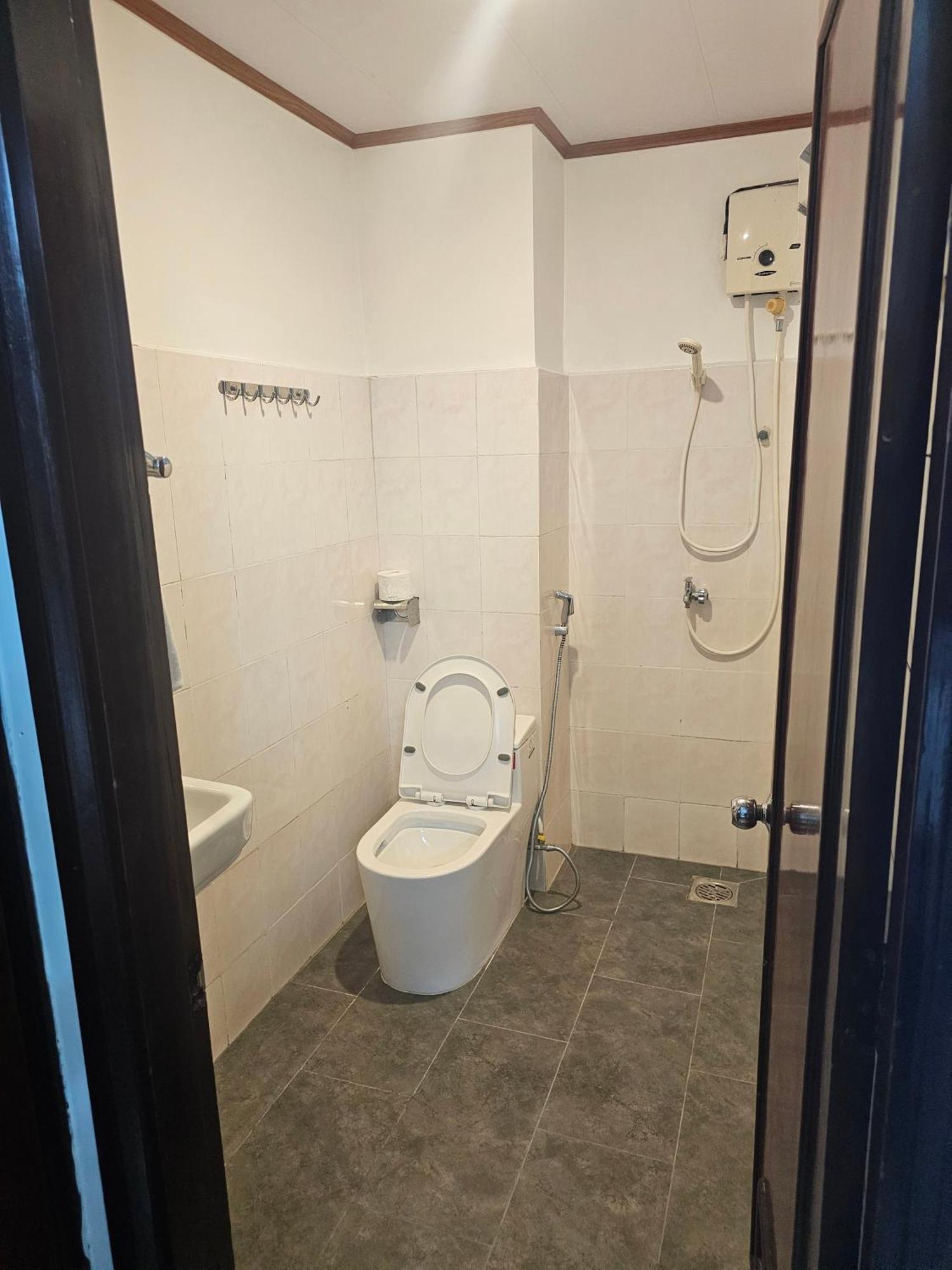 Khach San Trung Mai Hotel Ho Chi Minh City