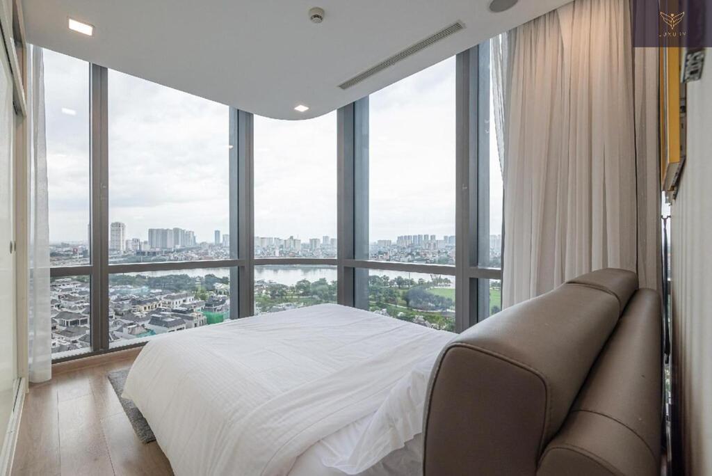 Landmark 81 Skyline * Ho Chi Minh City
