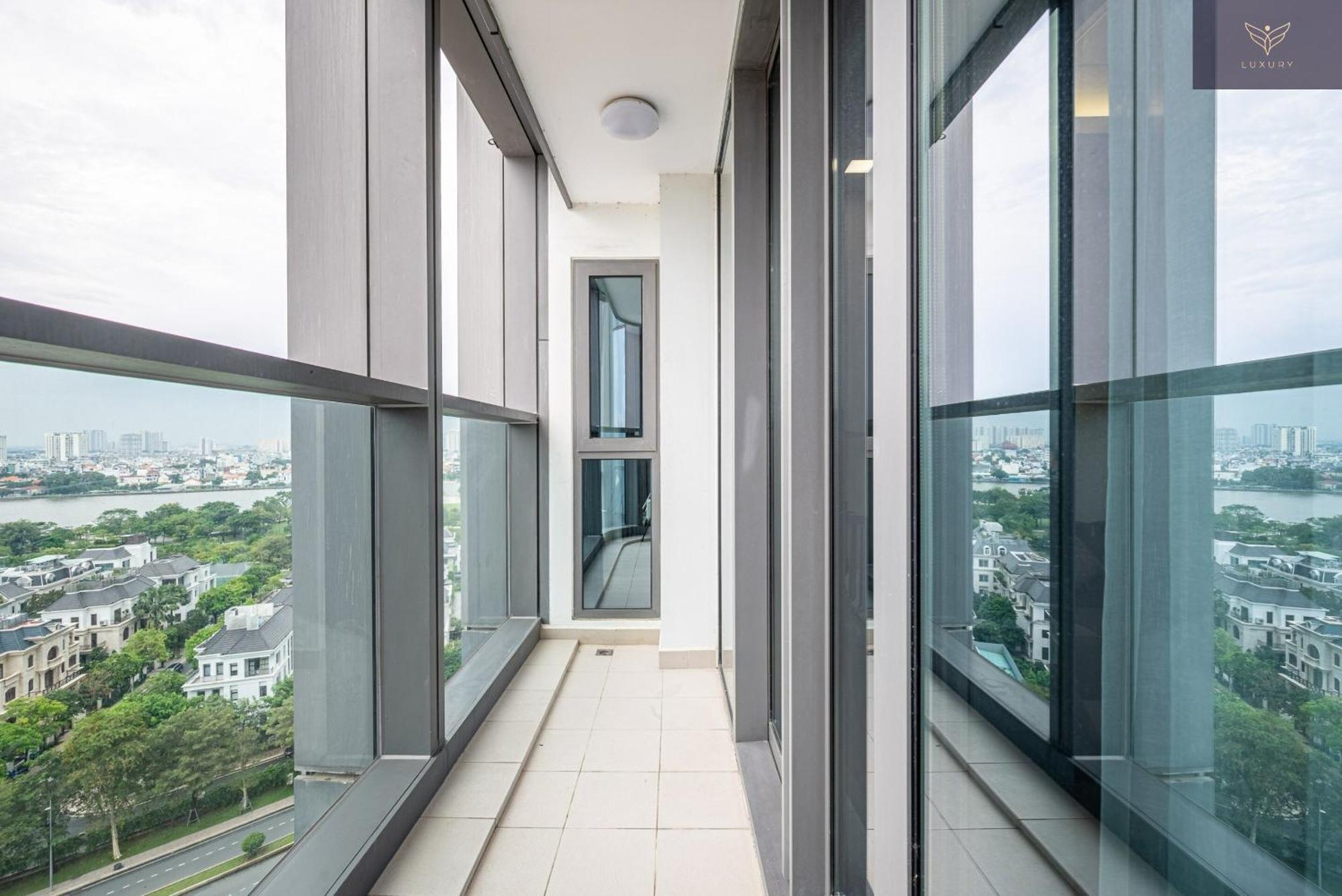 Landmark 81 Skyline *