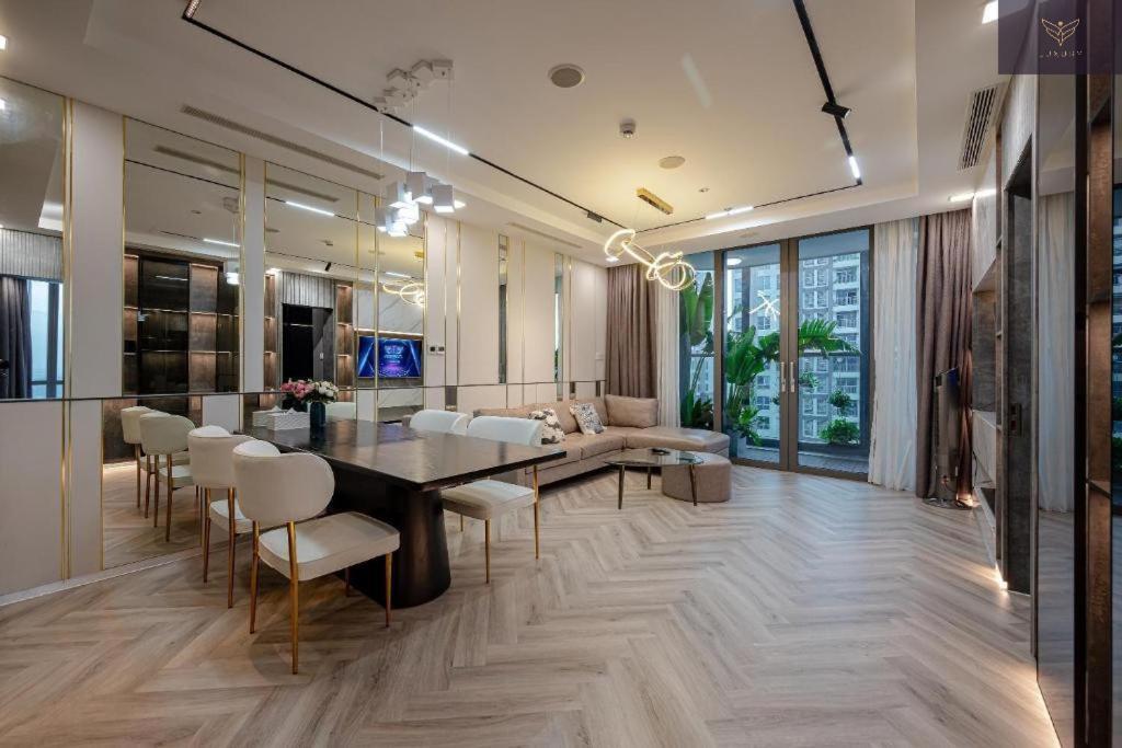 Landmark 81 Skyline Apartment Ho Chi Minh City