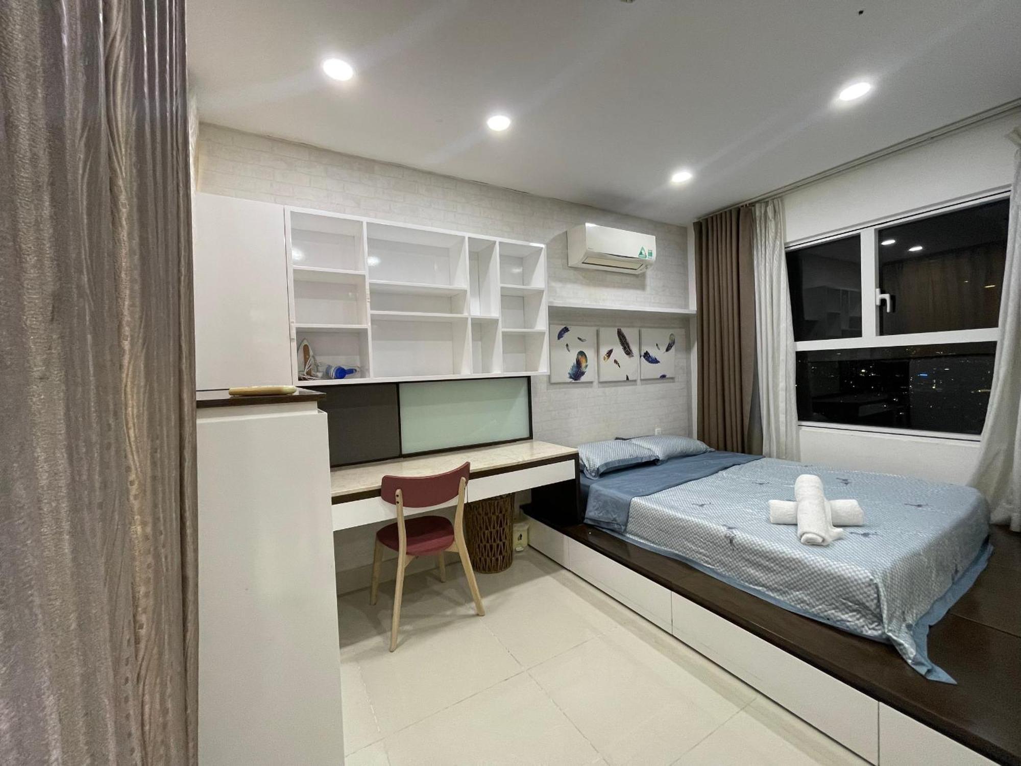 Sunrise City Saigon Apartment *