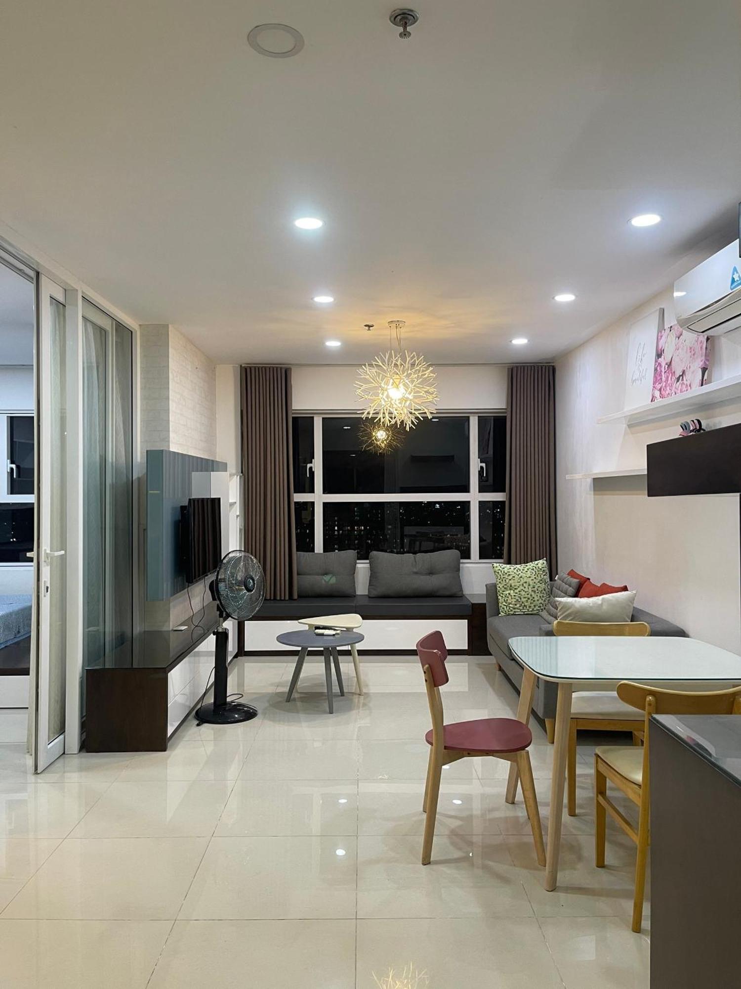 Apartment Sunrise City Saigon