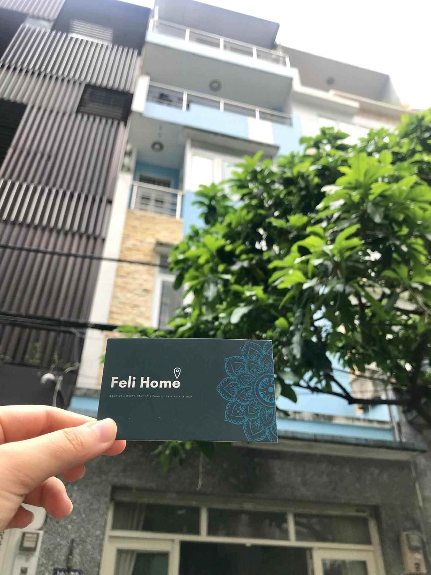 Feli - Close To Landmark 81