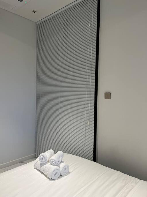 Metropole The Crest 3br D2 View 5 Quality Ho Chi Minh City
