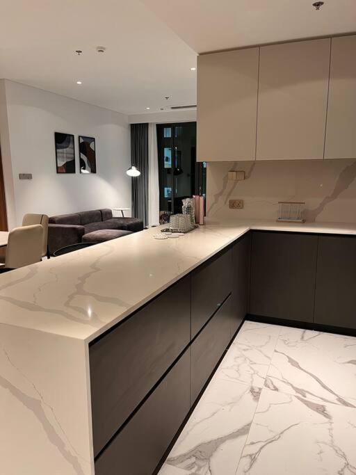 Metropole The Crest 3br D2 View 5 Quality * Ho Chi Minh City