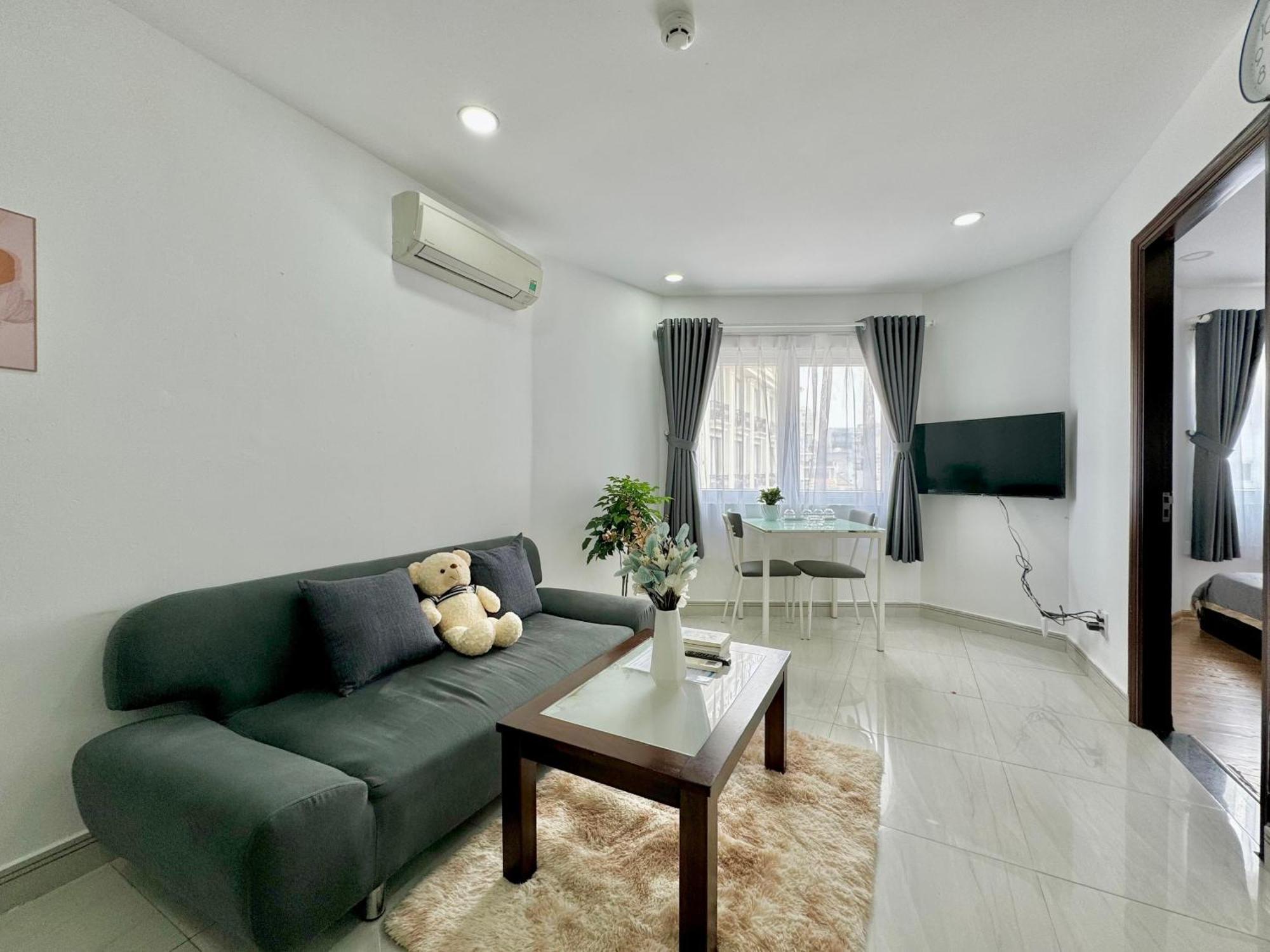 Tan Son Nhat Airport By Sabay Ho Chi Minh City