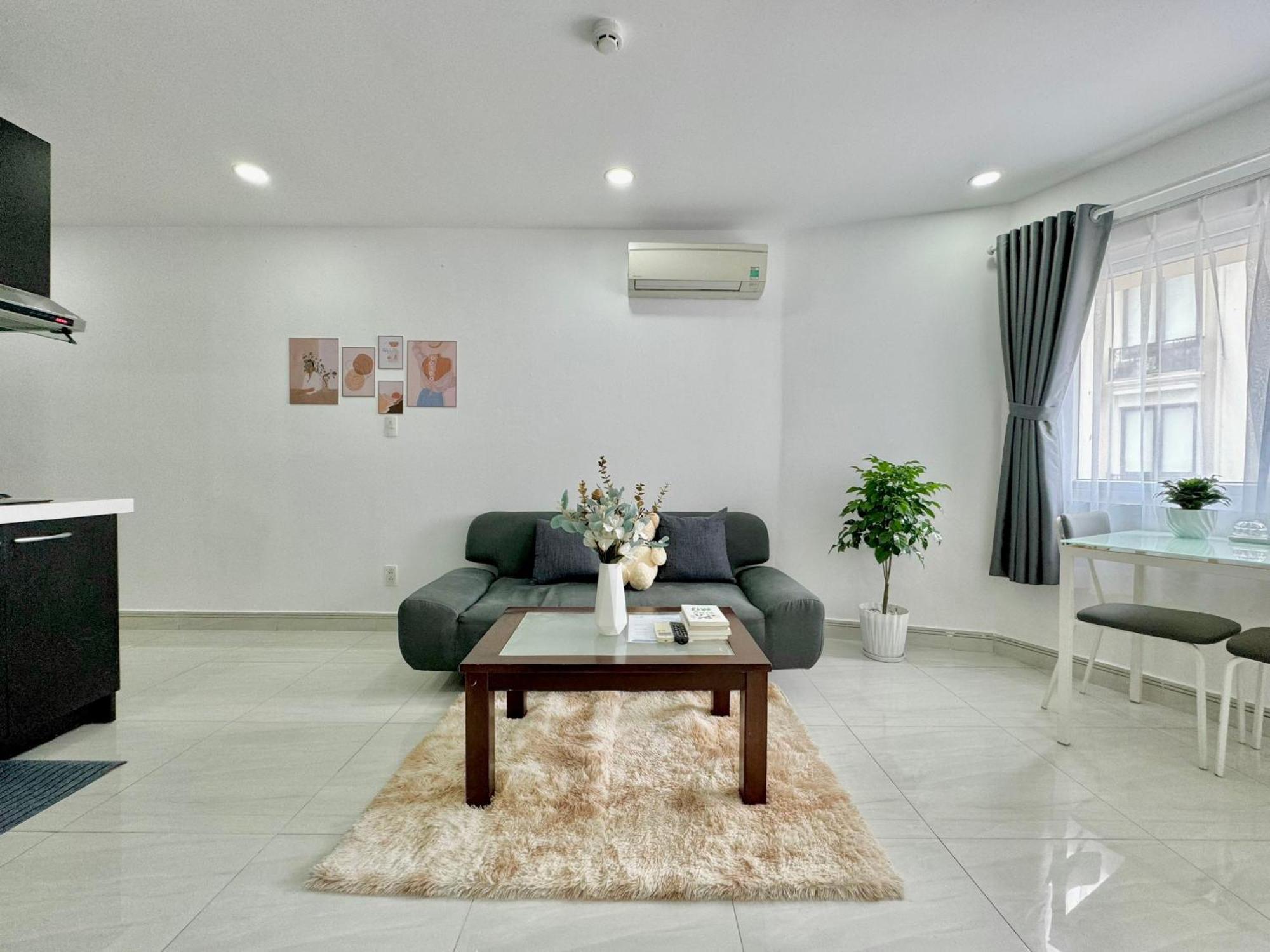 Apartment Tan Son Nhat Airport By Sabay