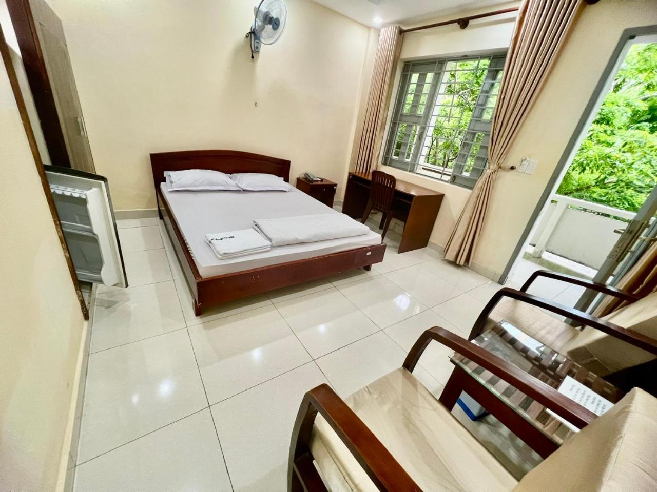 Truong Chinh Sach Cong Va Phat Trien Nong Thon * Ho Chi Minh City