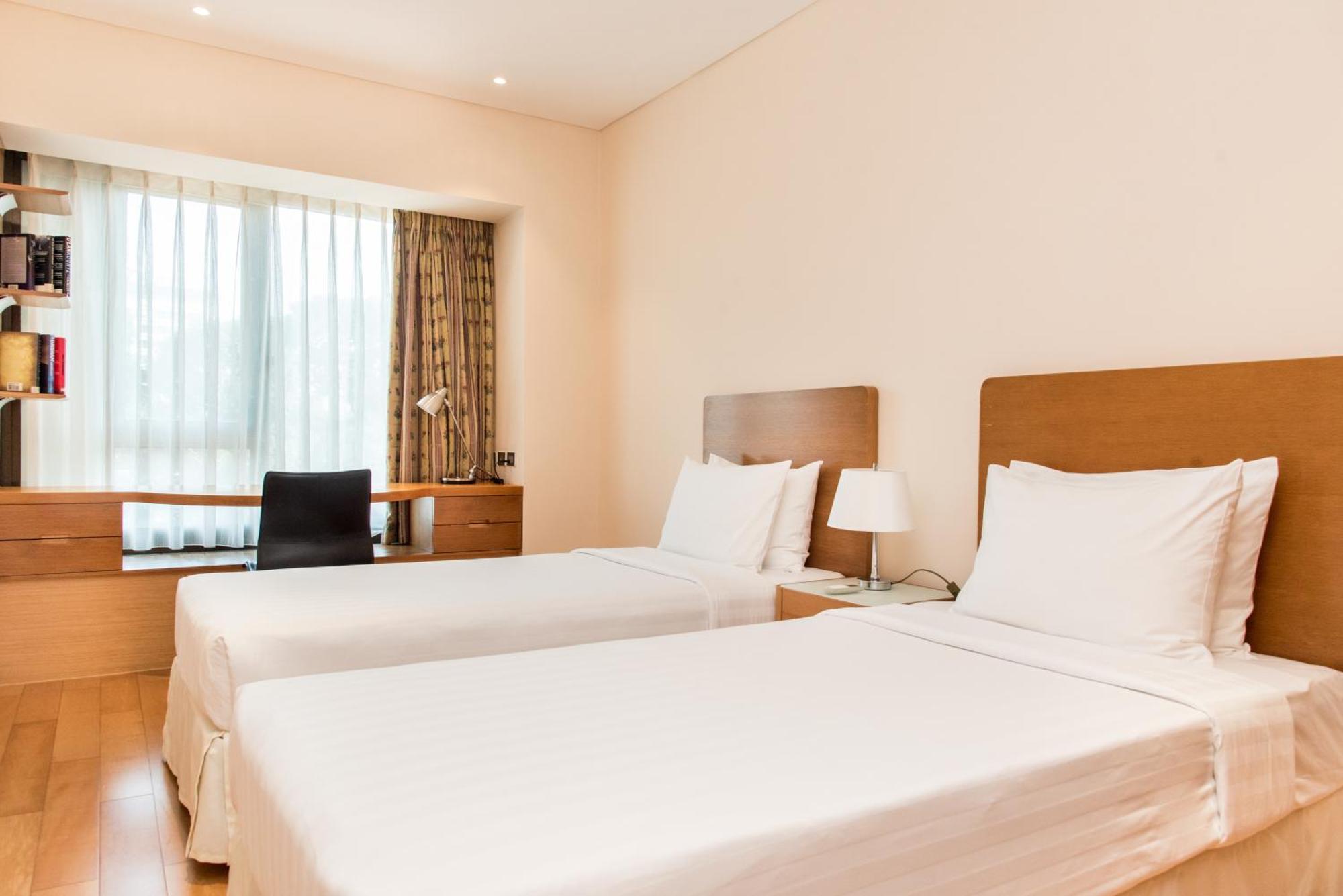 Khu Căn Hộ Cao Cấp Sherwood Khách sạn hẻo lánh 5*