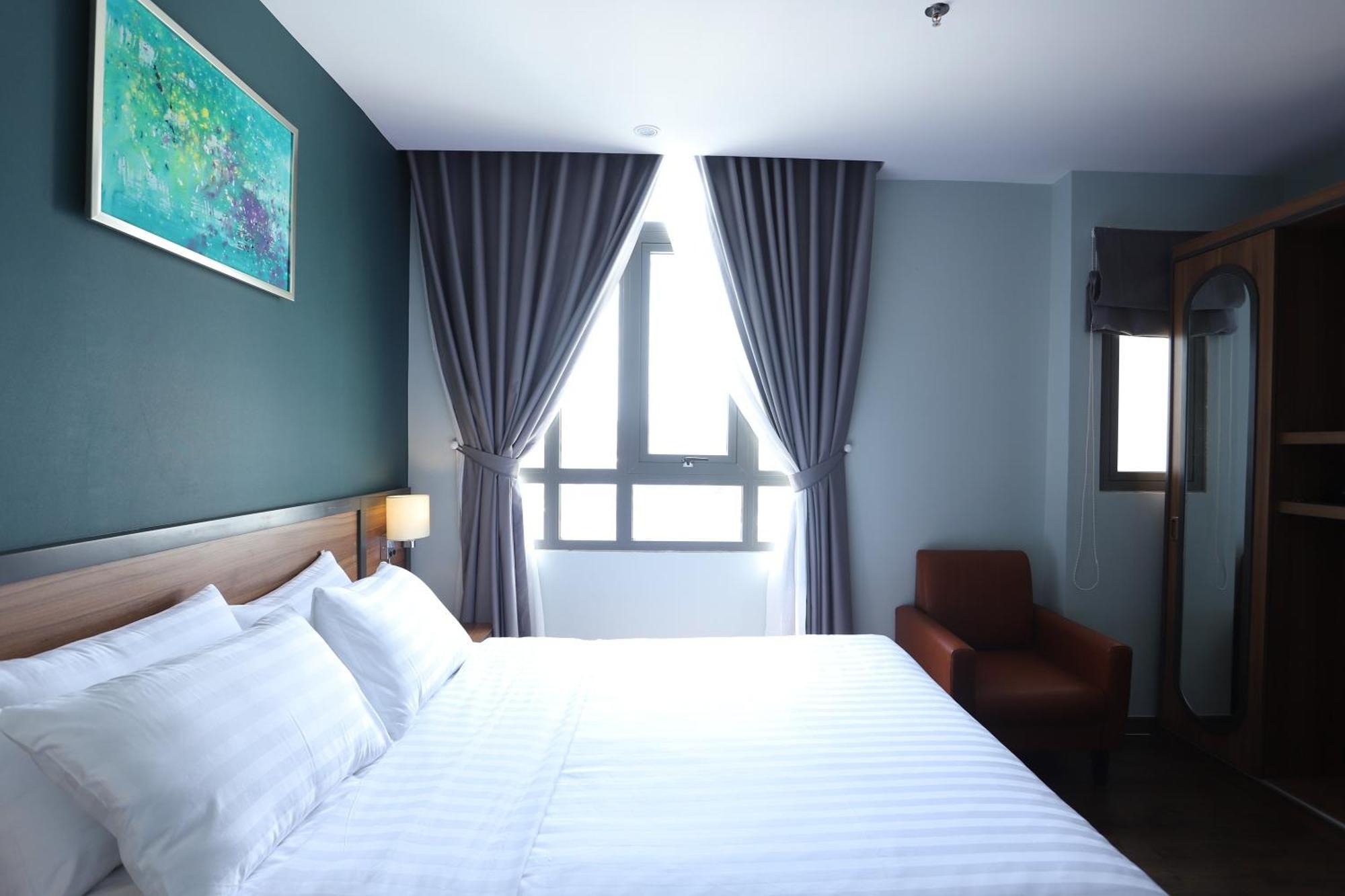 Lanura And Hotel 3*