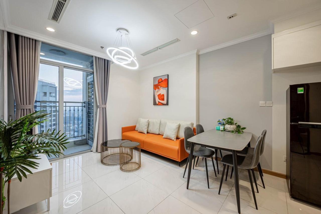 Vinhomes Central Park Luxury For Rent Pangsapuri *