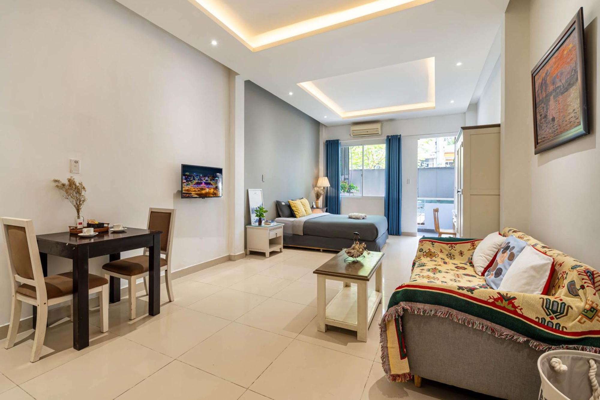 Ở trọ Holo Ben Thanh Saigon Serviced *