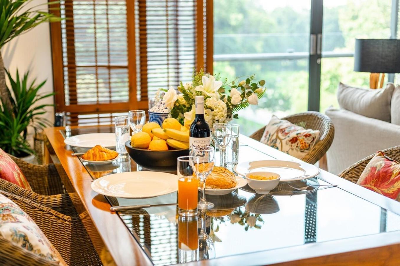 Villa De Old Sport - Vesta Collections Ho Chi Minh City