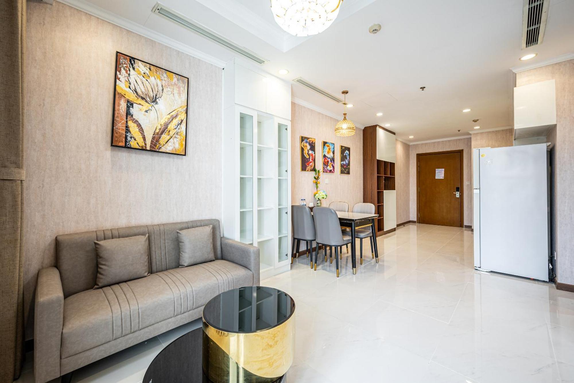 Sy's - Vinhomes Park - & View *