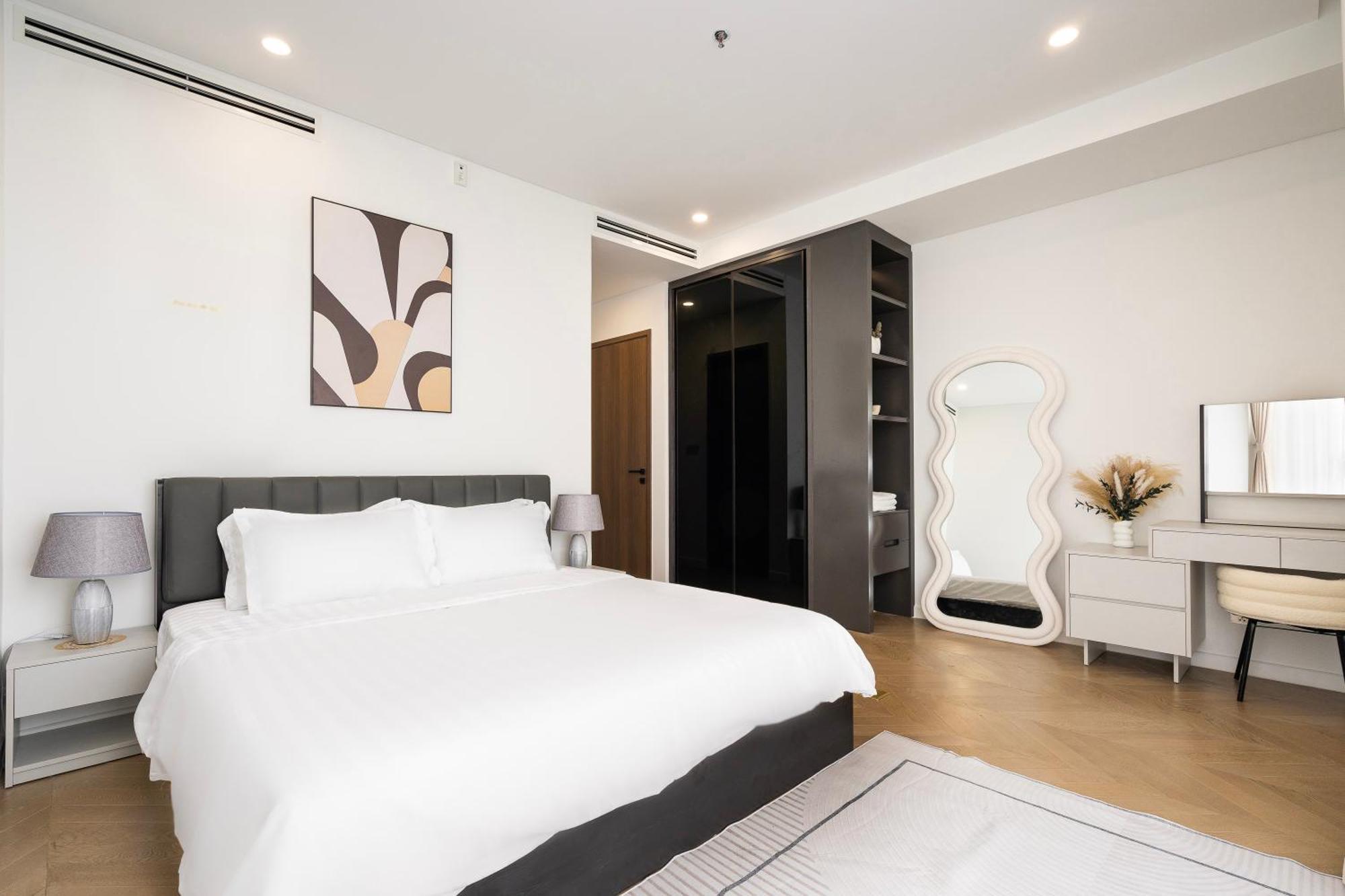 Lumiere Riverside Condotel By Meli Apartment