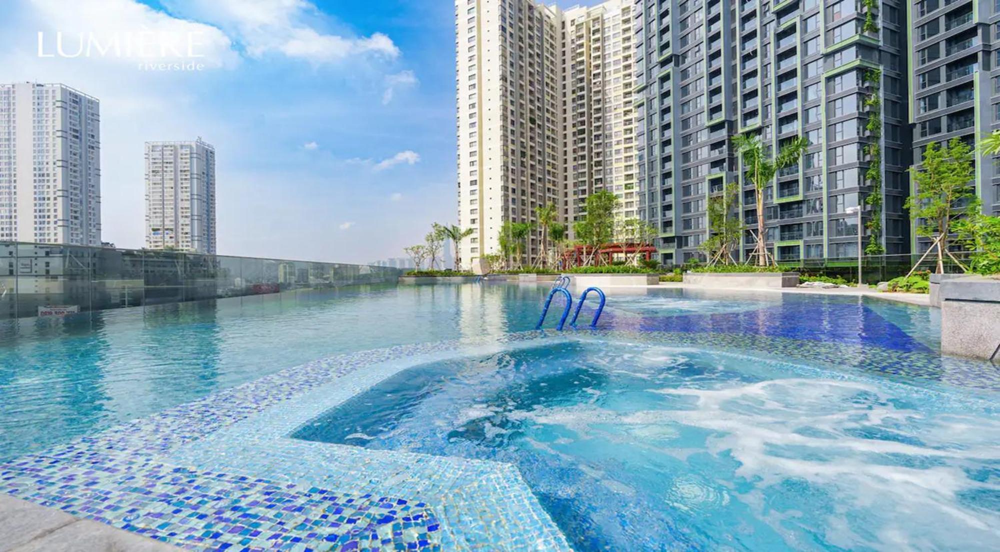 Odela Lumiere Riverside Luxury Vacation Apartment *