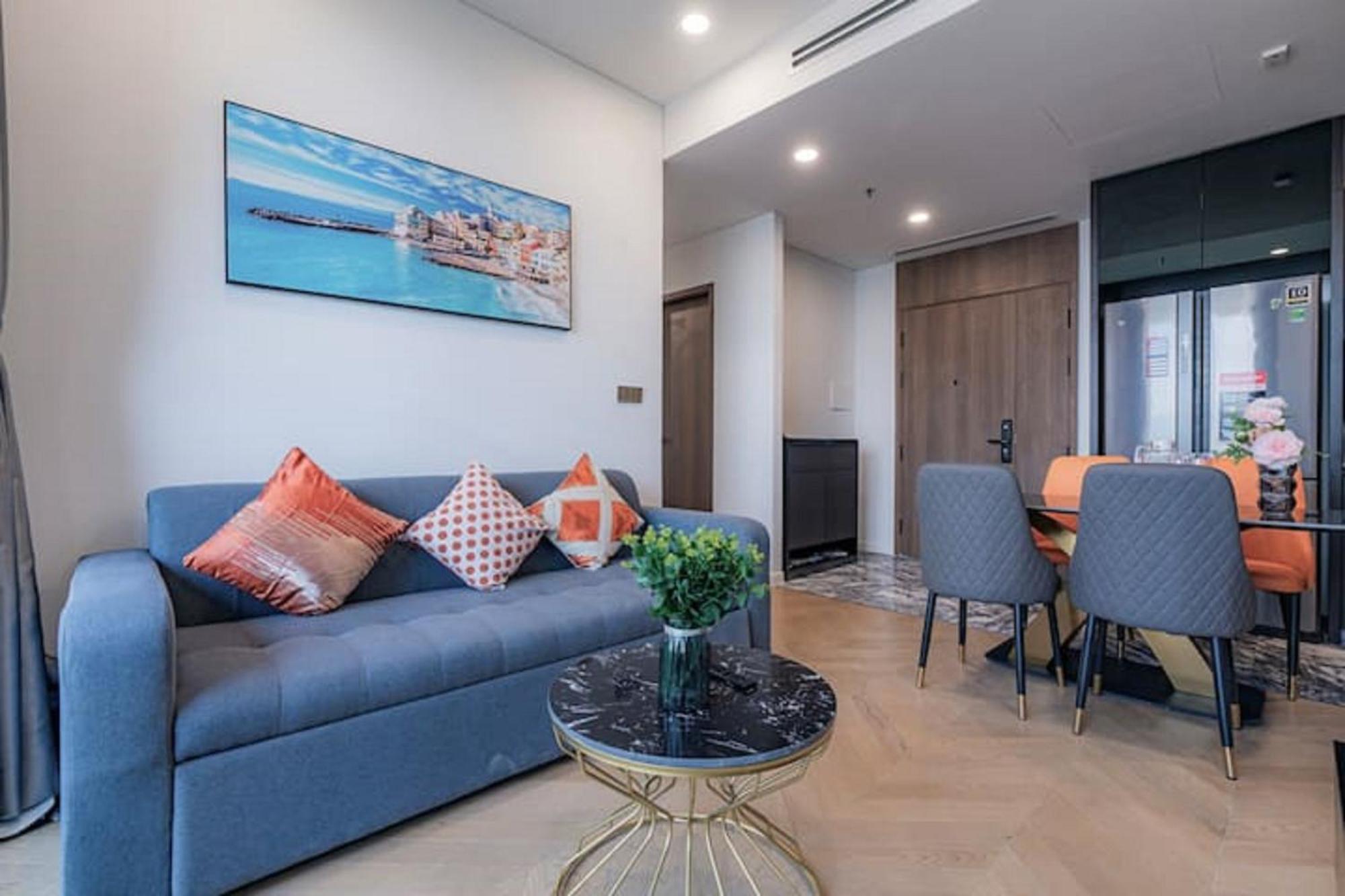 Odela Lumiere Riverside Luxury Vacation Apartment *