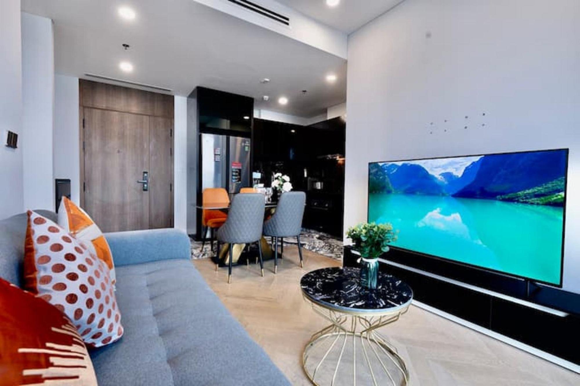Odela Lumiere Riverside Luxury Vacation