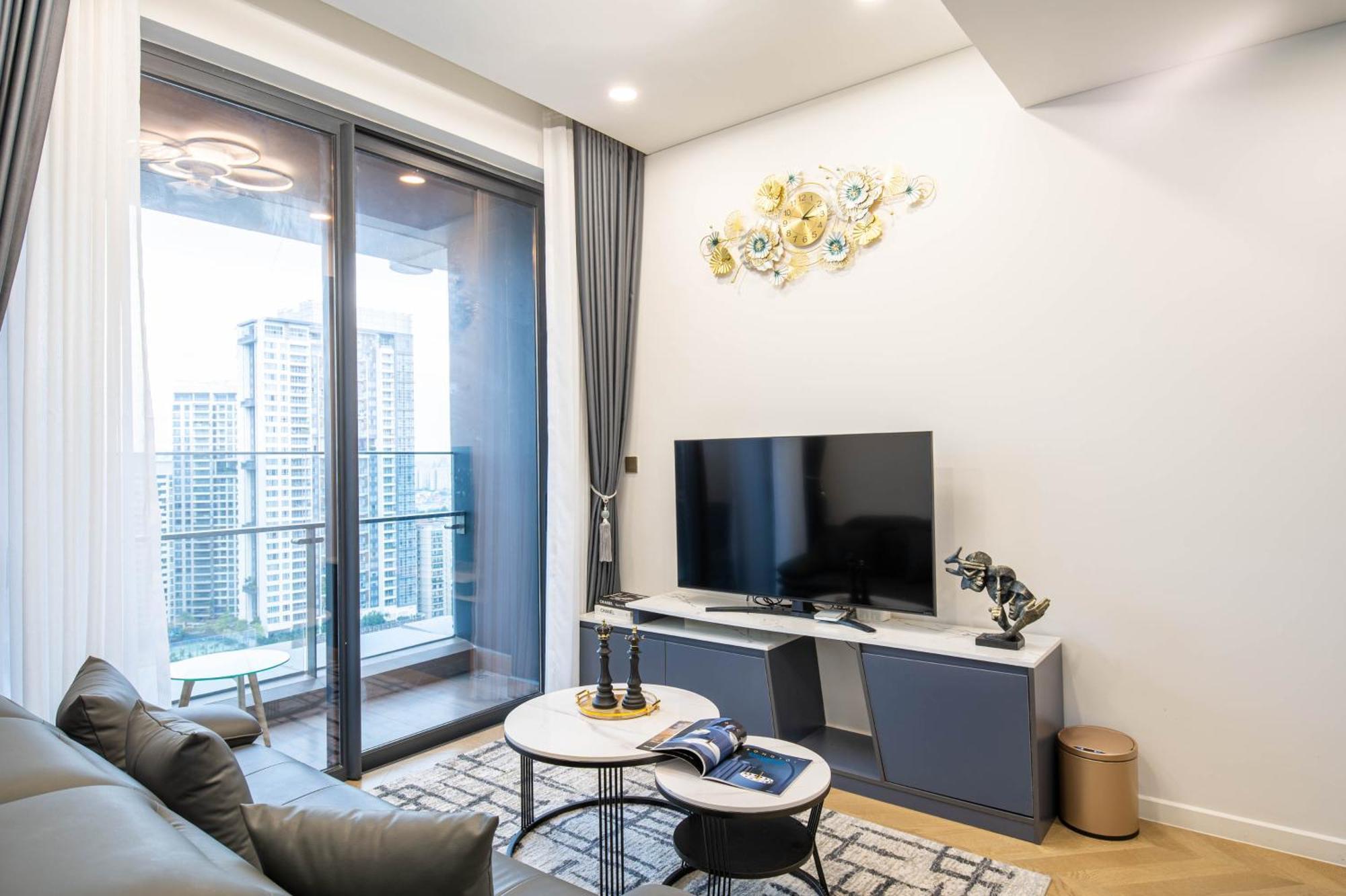 Odela Lumiere Riverside Luxury Vacation Apartment Ho Chi Minh City
