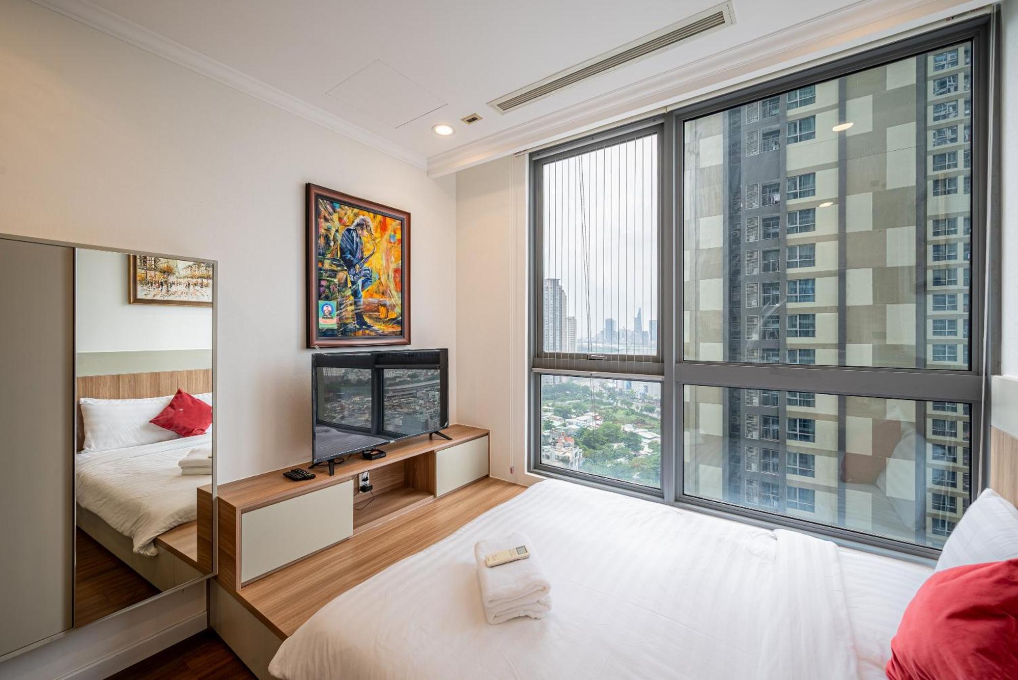 Landmark Sky Living Luxury-full Noi That Ho Chi Minh City