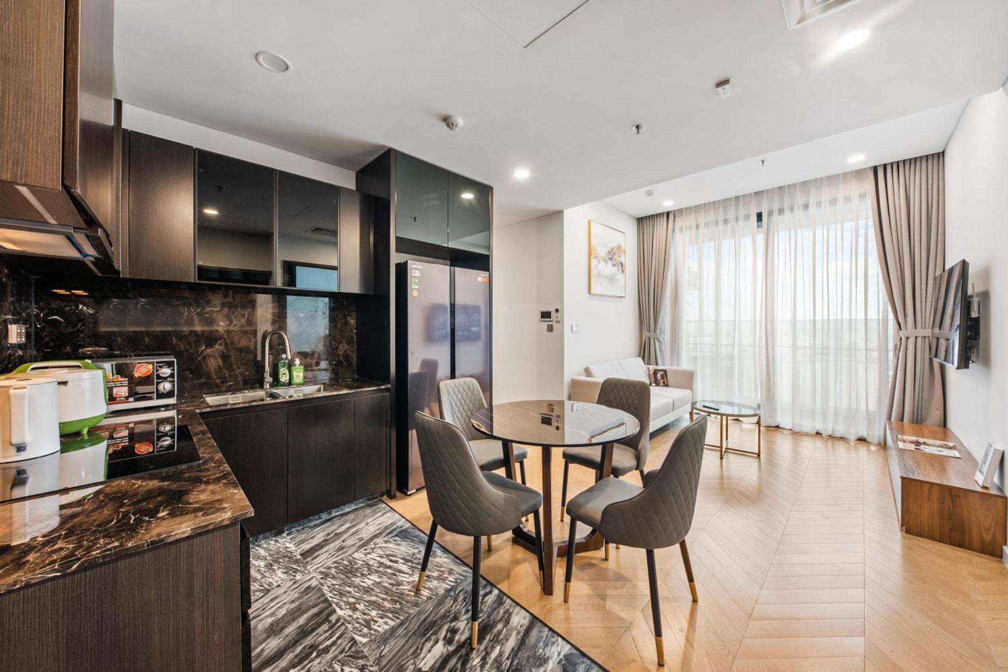 Smile Home - Lumiere Luxury Stay View & Pool - Thao Dien *
