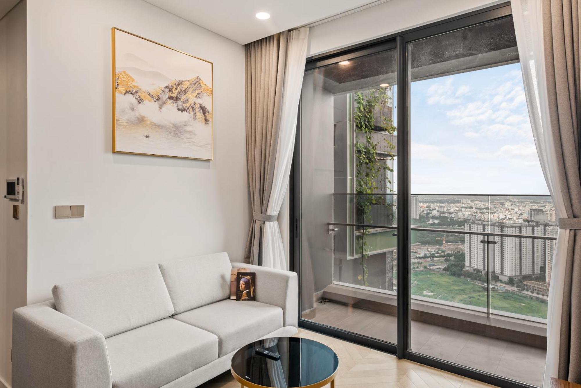 Smile Home - Lumiere Luxury Stay View & Pool - Thao Dien *