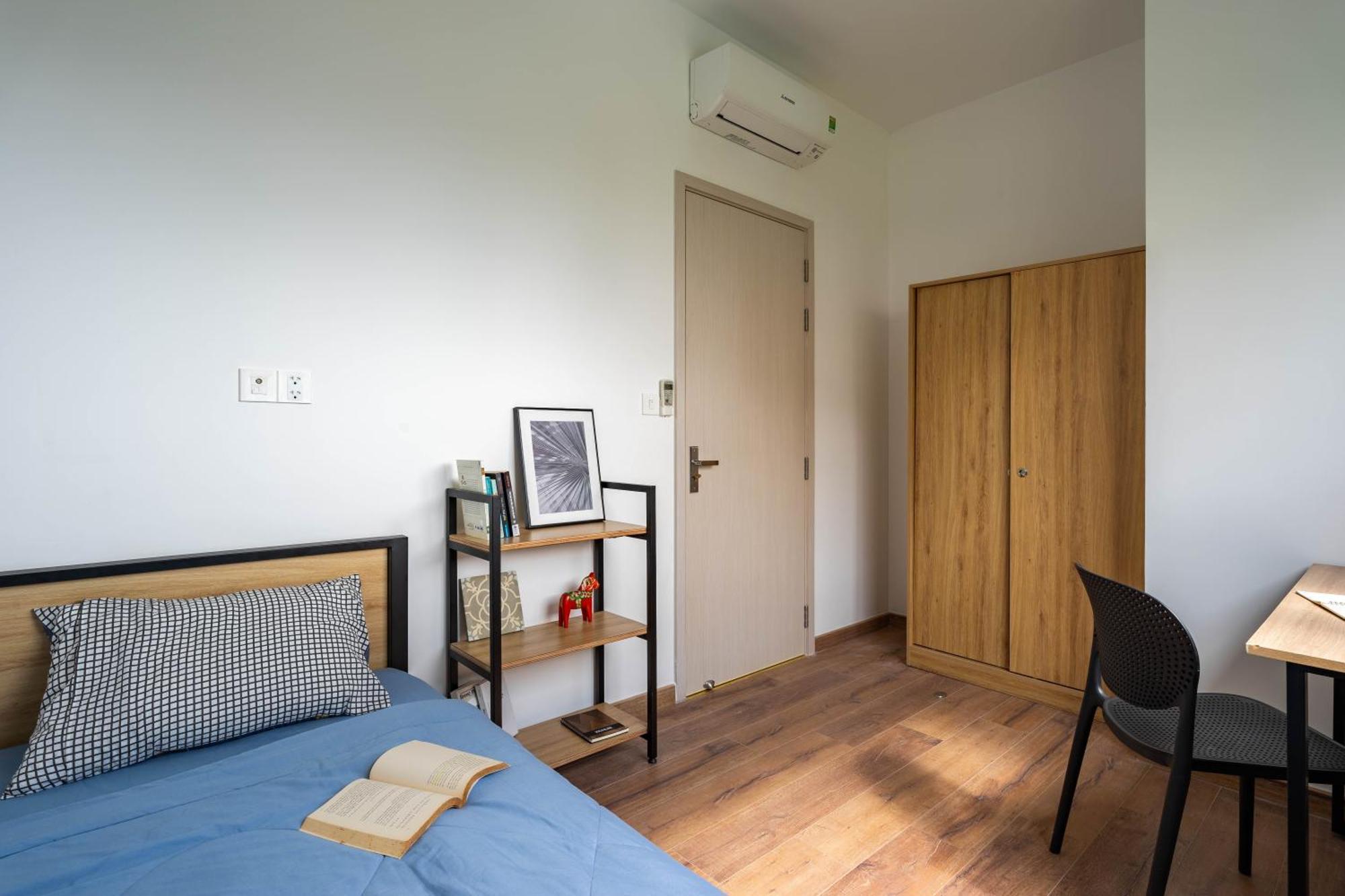Roomio Paris Hoang Kim-shared *