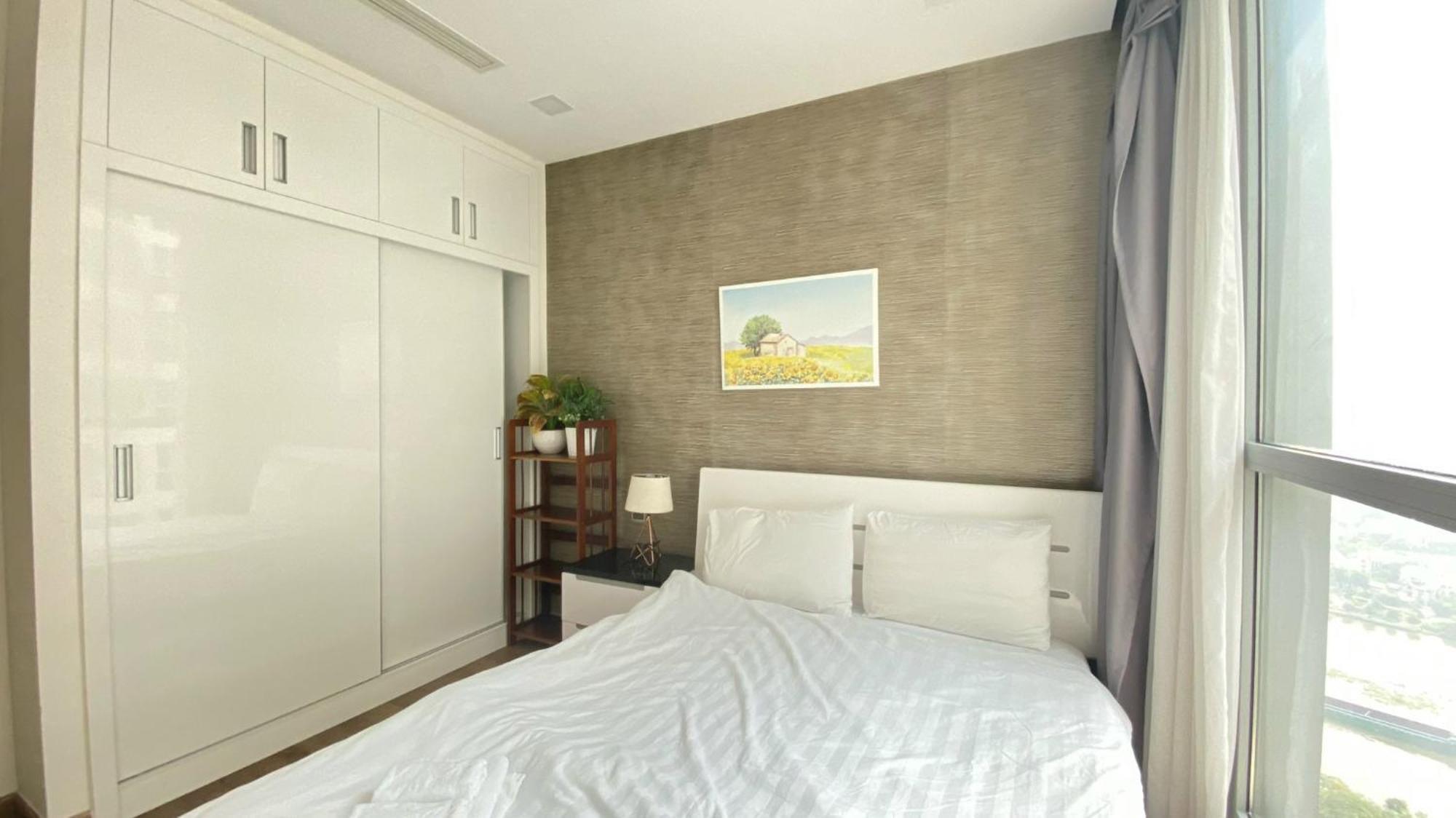 Rivergate Apartment