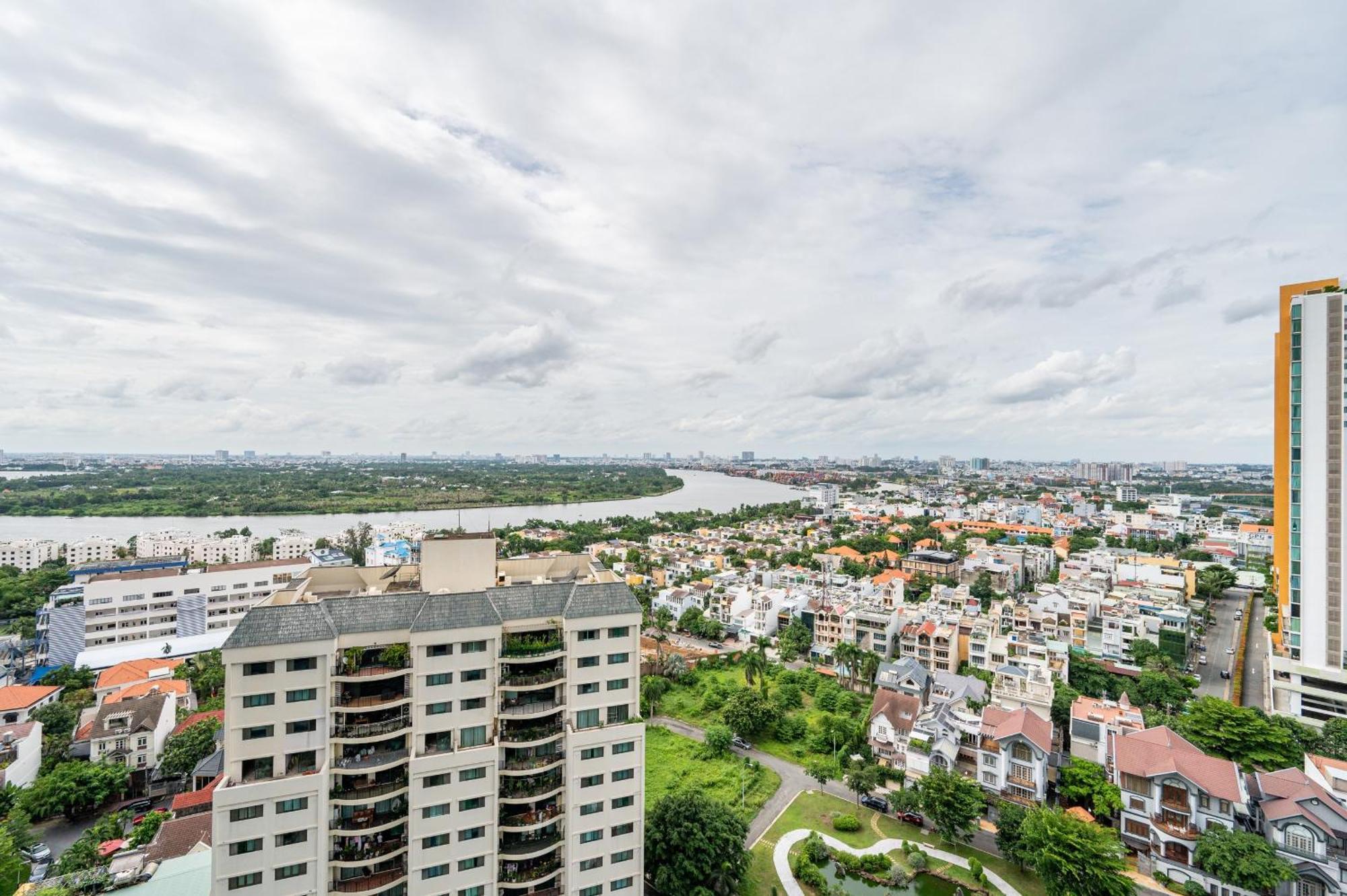 Lumiere Riverside - Raymond Holm - Luxurious 5-star TP. Hồ Chí Minh