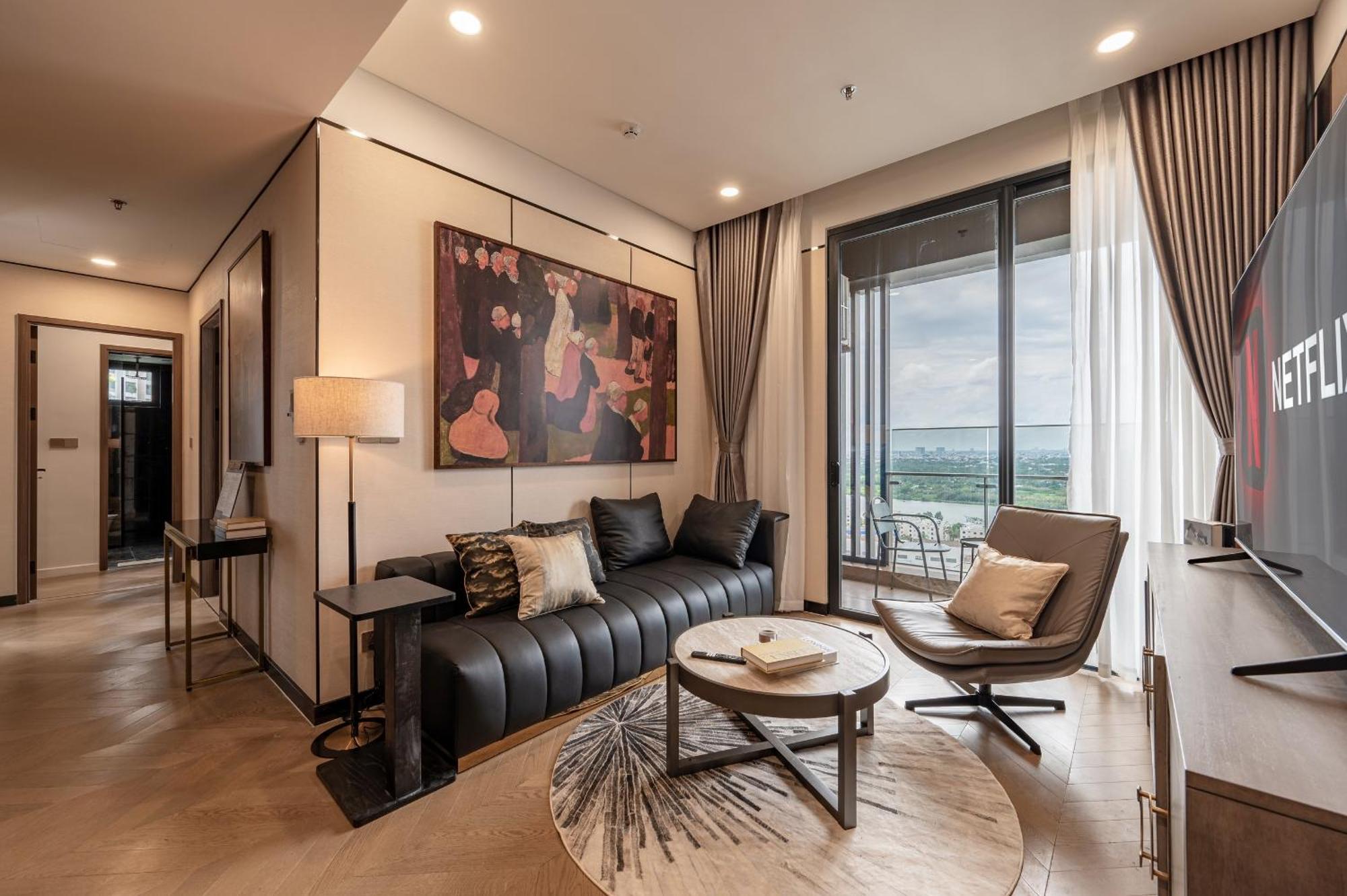 Lumiere Riverside - Raymond Holm - Luxurious 5-star TP. Hồ Chí Minh