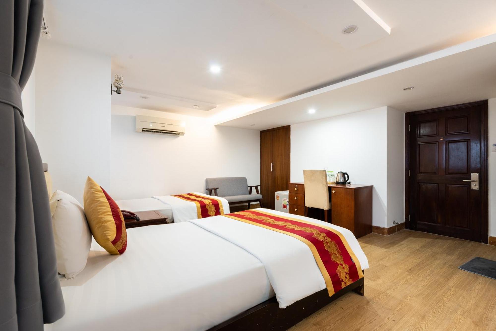 Hanz King Airport Saigon Hotel 3*
