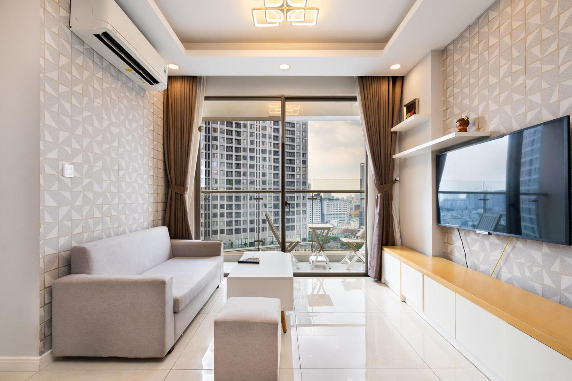 Fusion Rivergate Infinity Pool *