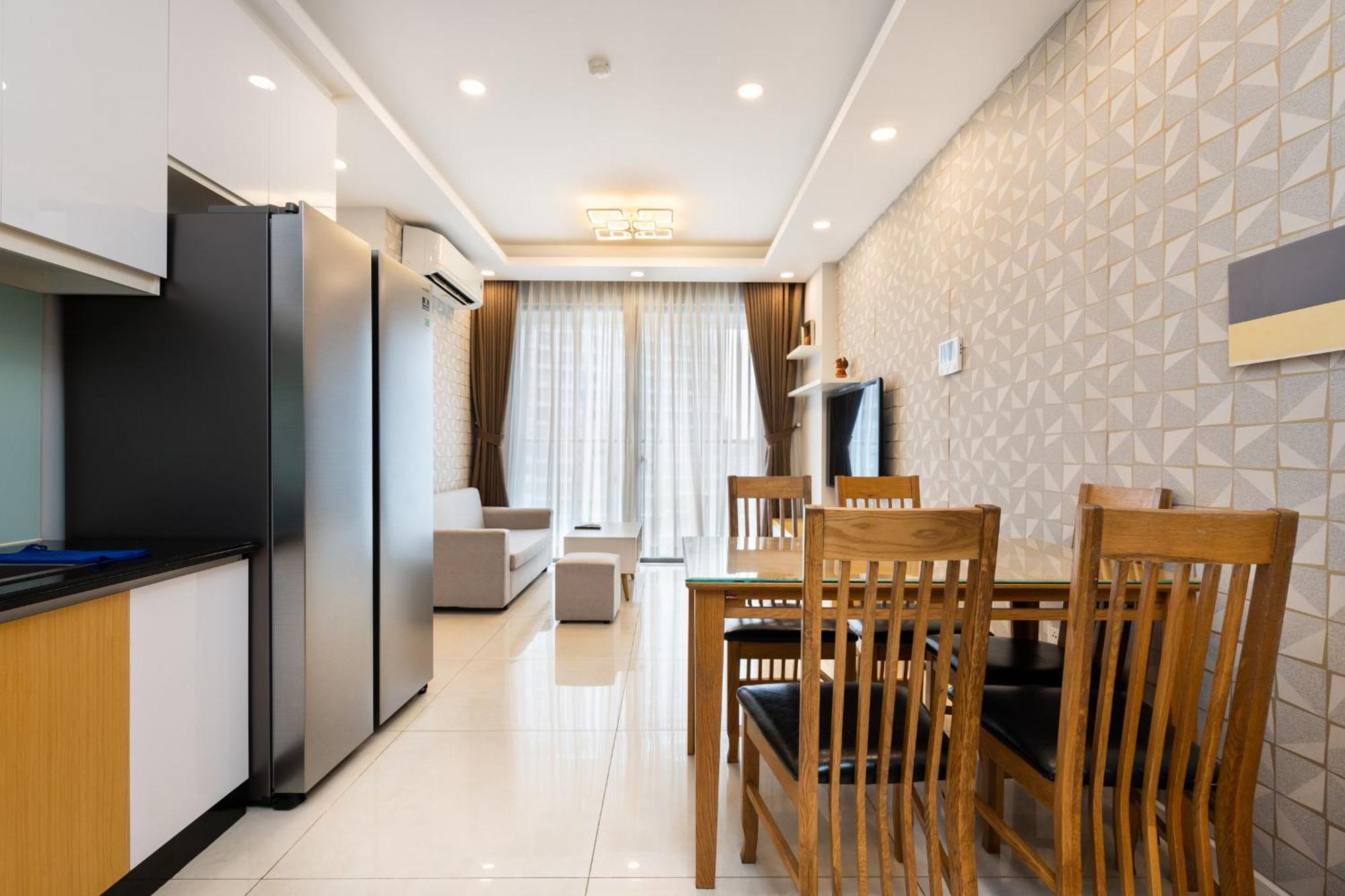 Fusion Rivergate Infinity Pool * Ho Chi Minh City