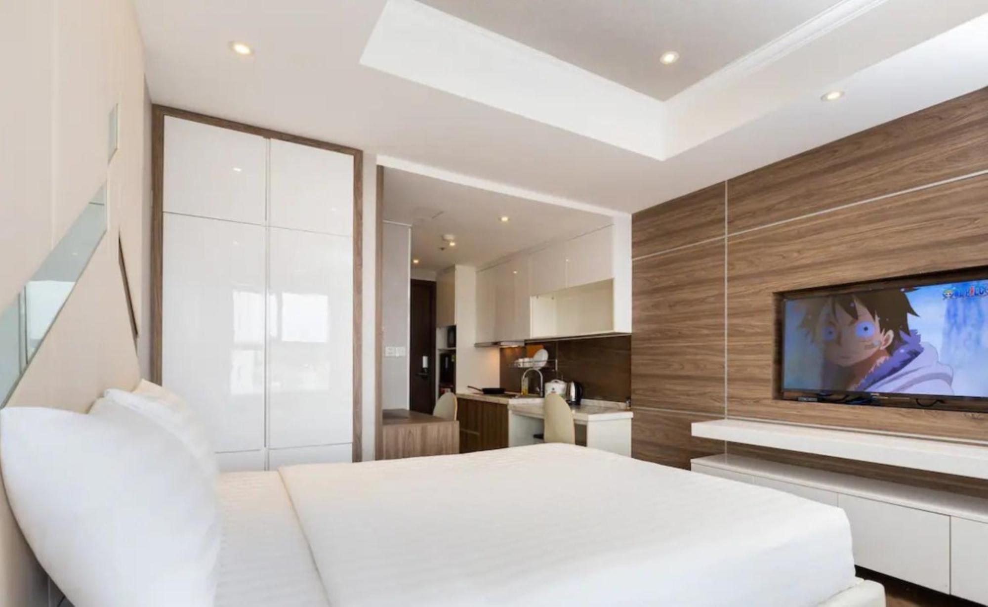 The Parkview - Very Close Tsn Airport Apartment *