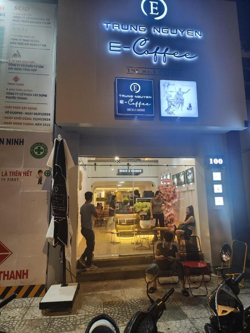 Homestay Nha Nghi Ket Hop Coffe E Trung Nguyen *