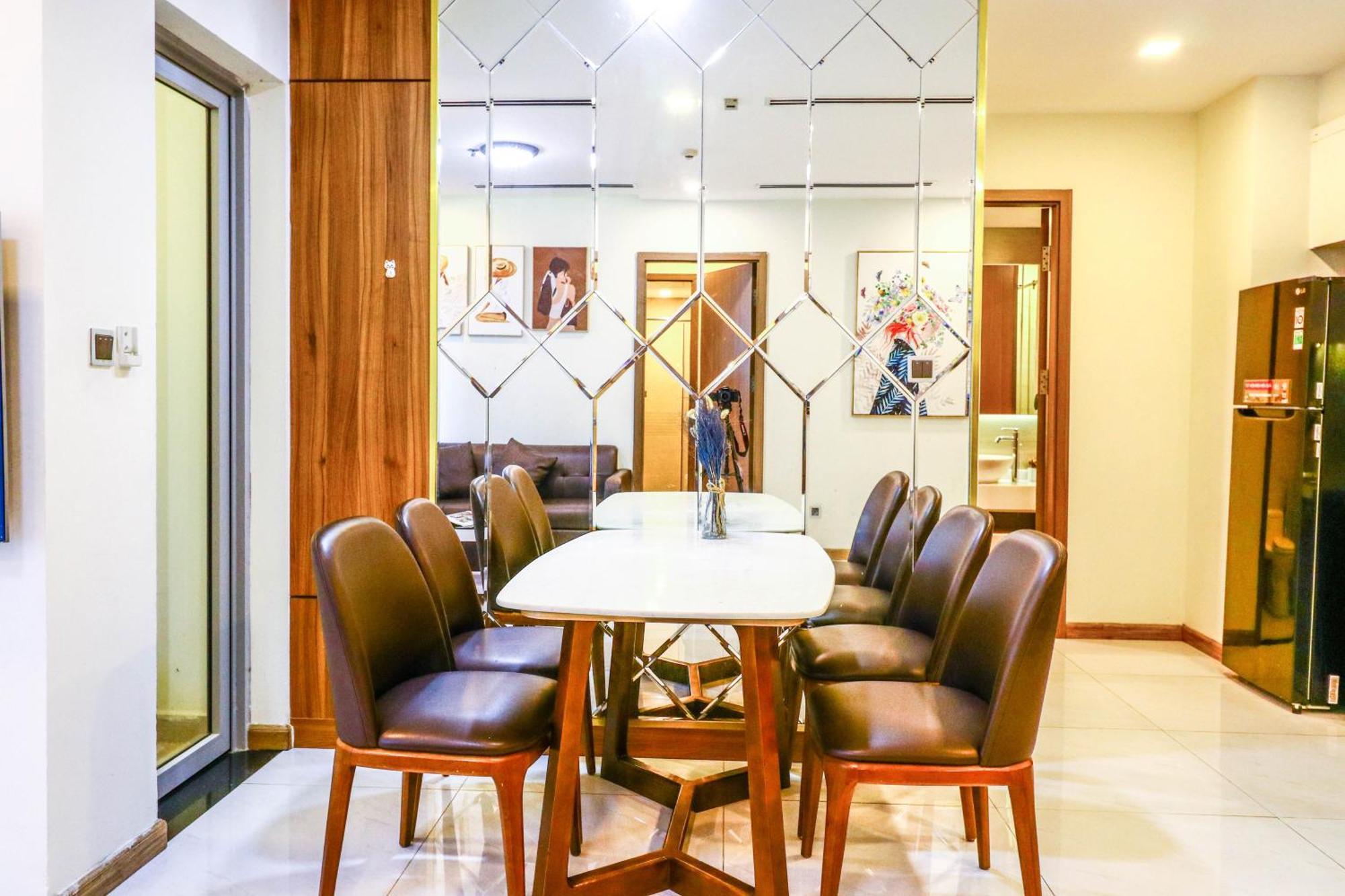 Pangsapuri Chalton - Landmark 81 Area, Ice Rink & Grand Park