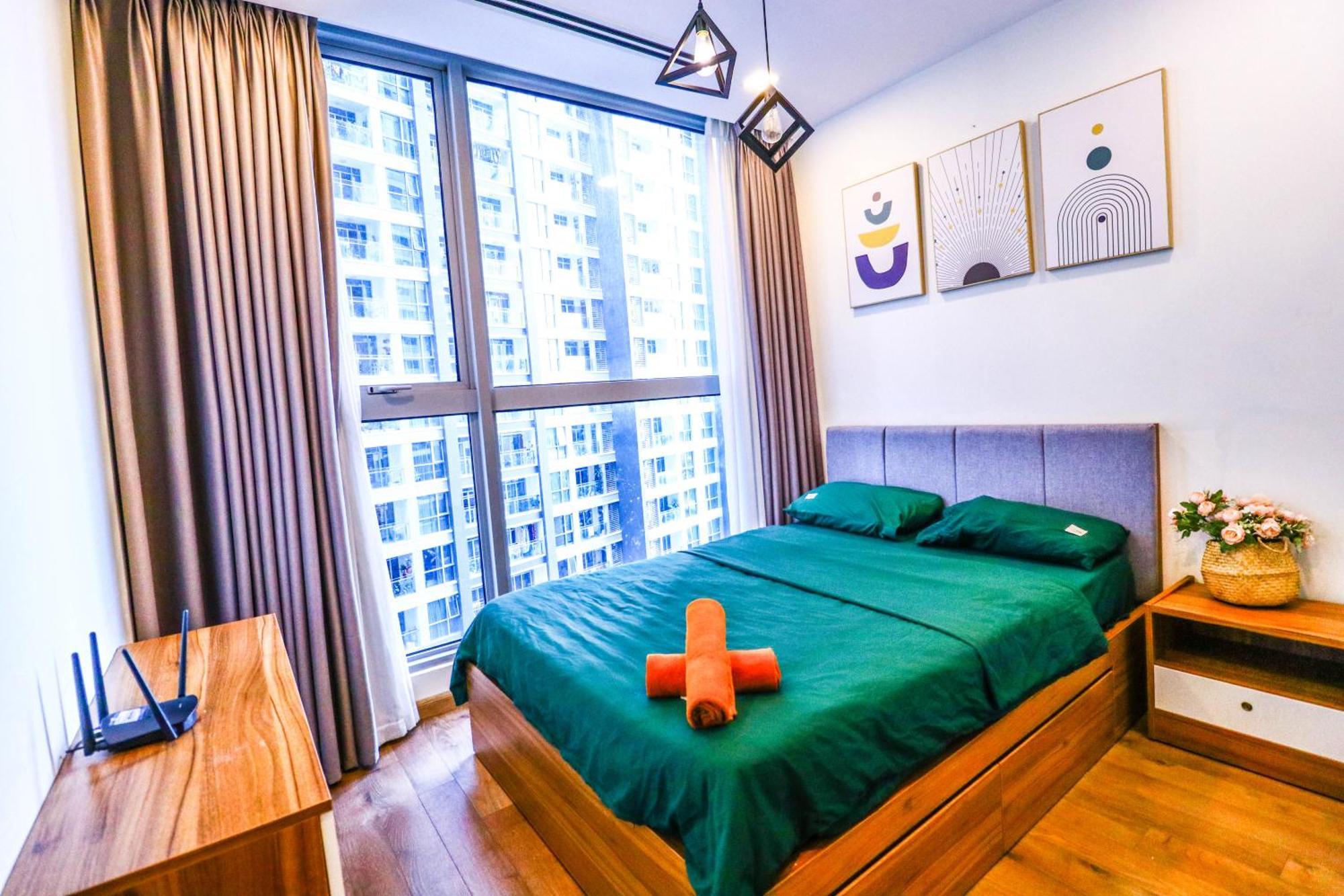 Chalton - Landmark 81 Area, Ice Rink & Grand Park Pangsapuri *