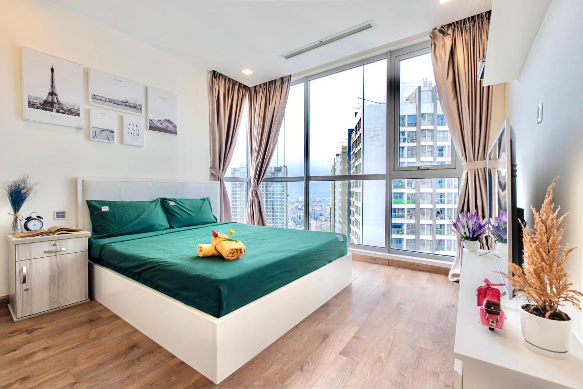 Chalton - Landmark 81 Area, Ice Rink & Grand Park Pangsapuri Bandar Ho Chi Minh
