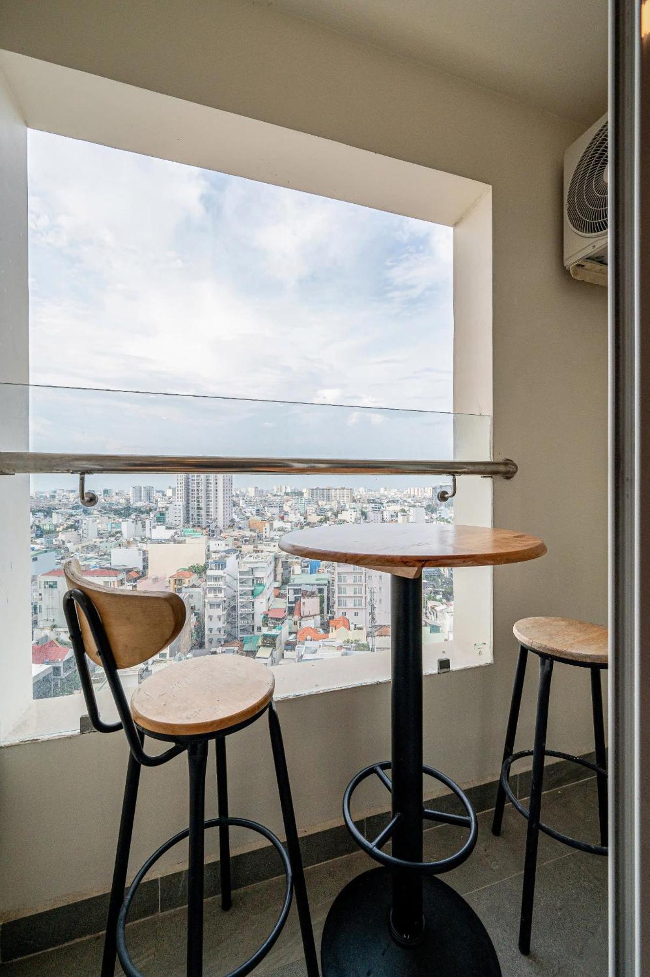 An Corner - Terra Royal 2 Bedrooms View Bandar Ho Chi Minh