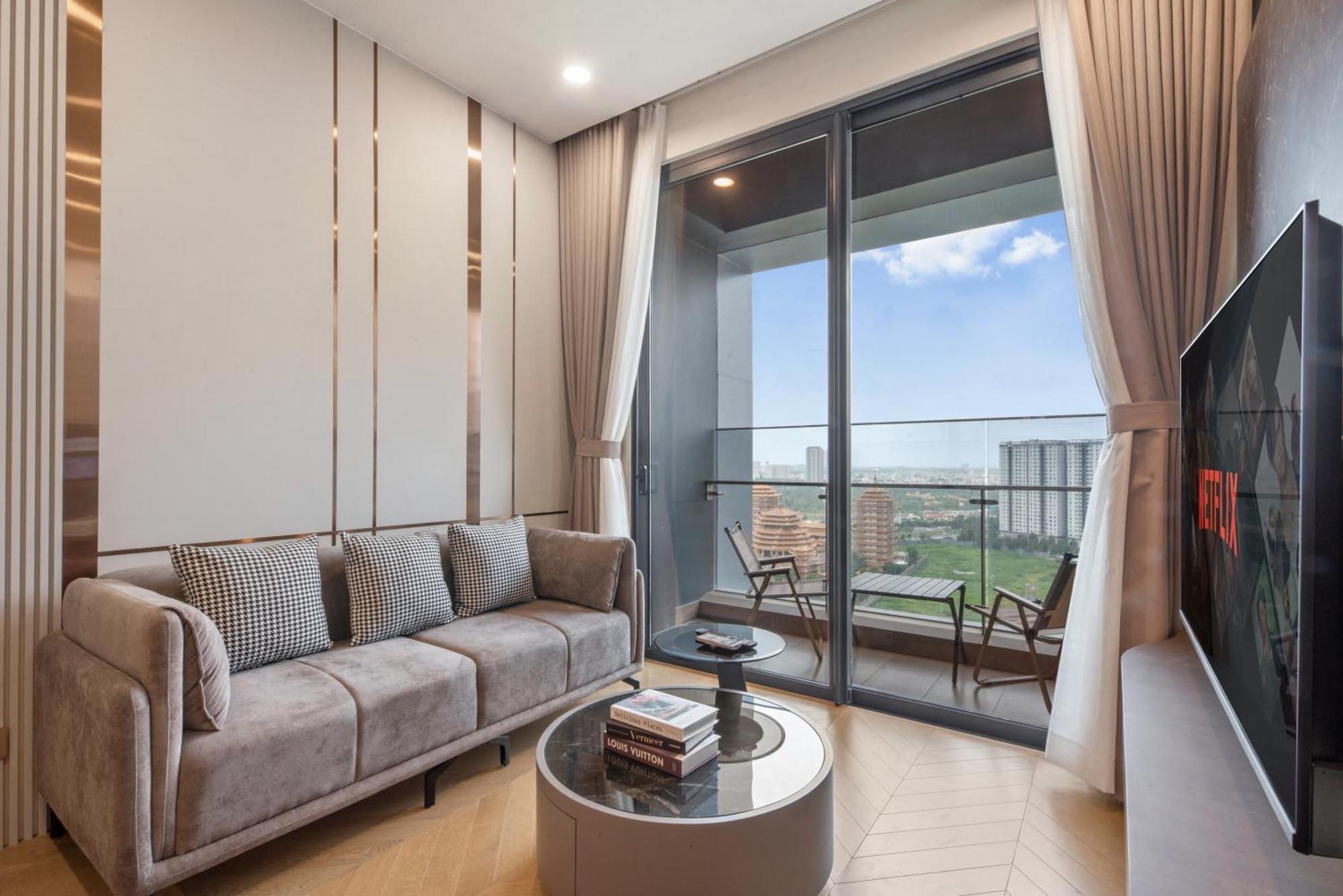 Smile Home - Lumiere Luxury Stay View & Pool - Thao Dien Ho Chi Minh City