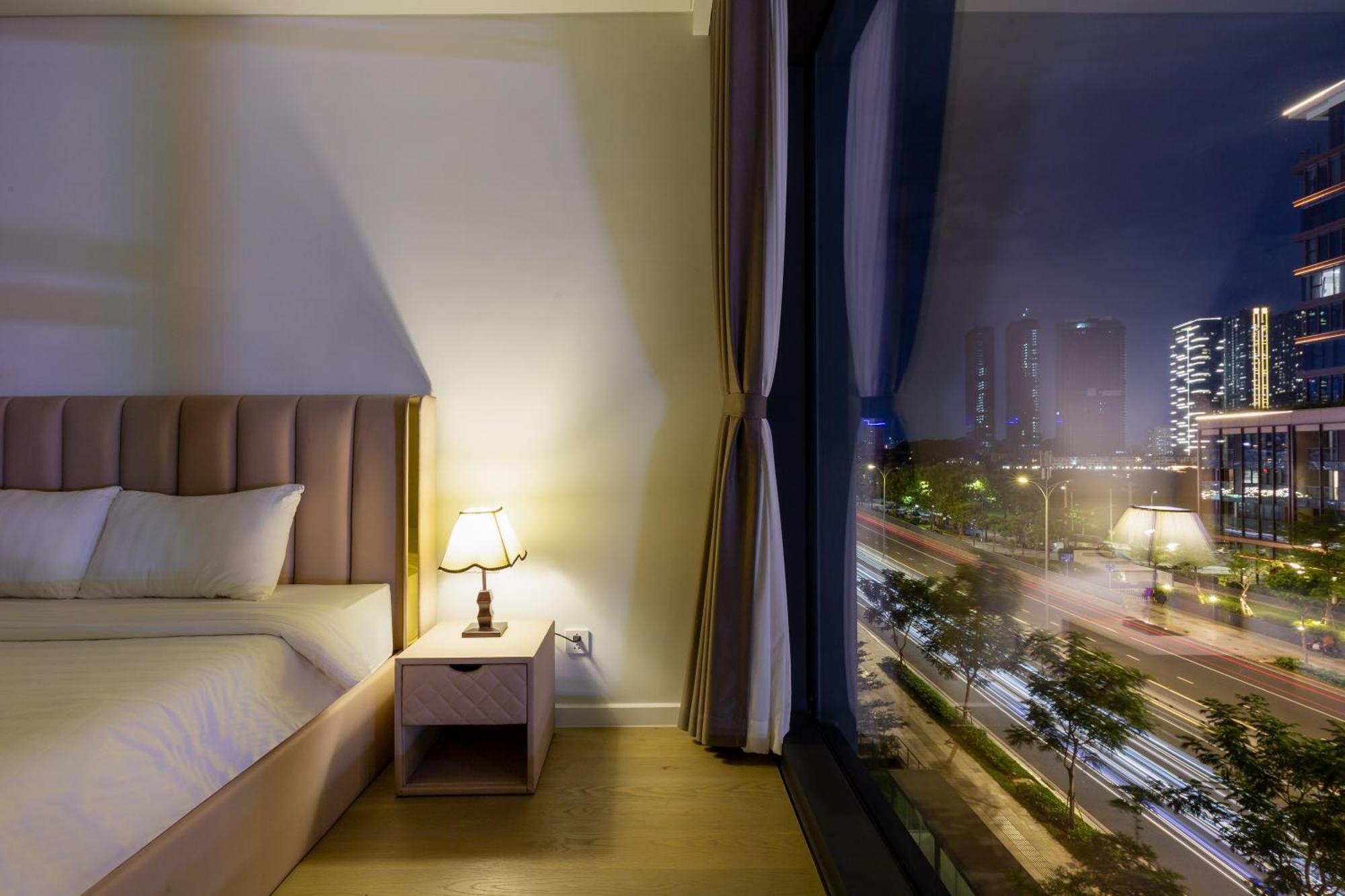Apartment The Opera Cental Saigon Free Pool-gym-sauna Room- Golf Mini *