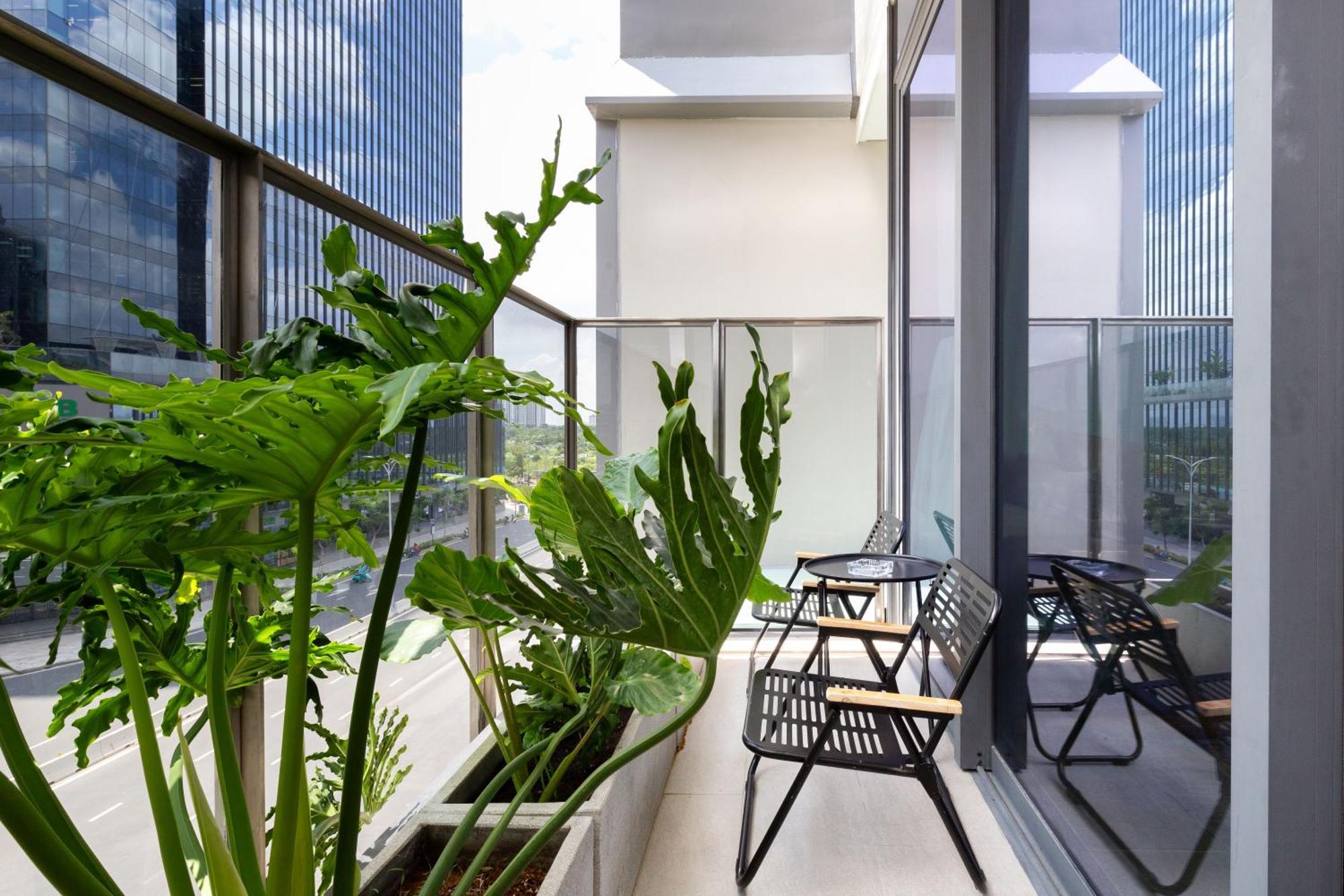 Apartment The Opera Cental Saigon Free Pool-gym-sauna Room- Golf Mini