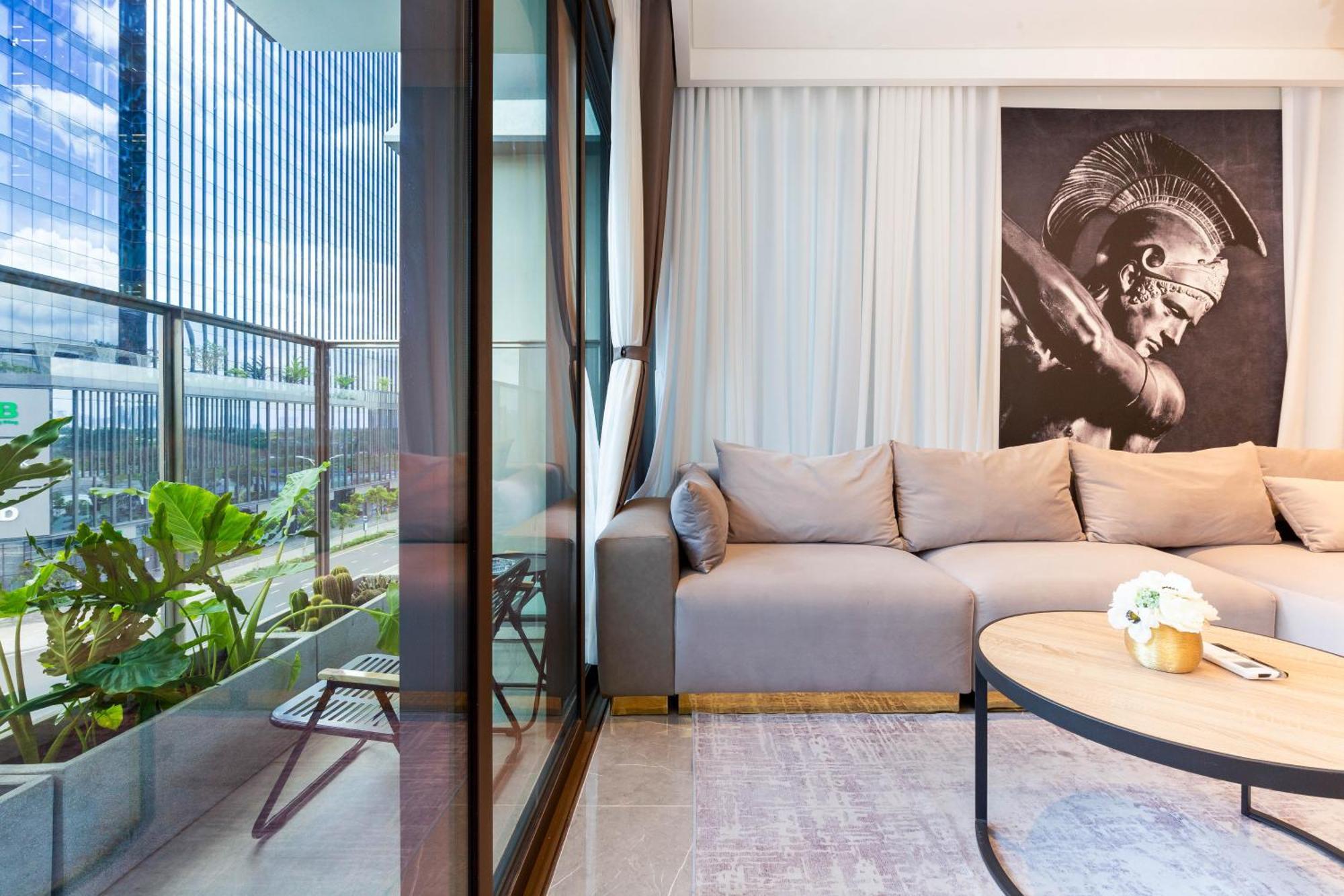 Apartment The Opera Cental Saigon Free Pool-gym-sauna Room- Golf Mini *