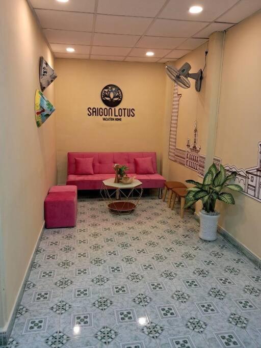 Apartment Saigon Lotus *