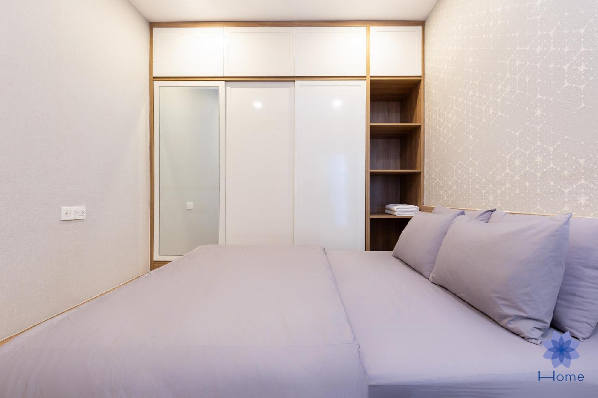 Apartment Home, Cosy&luxury - 5mins To Airport, Free Pool&gym, Airport Pick Up Service Ho Chi Minh City