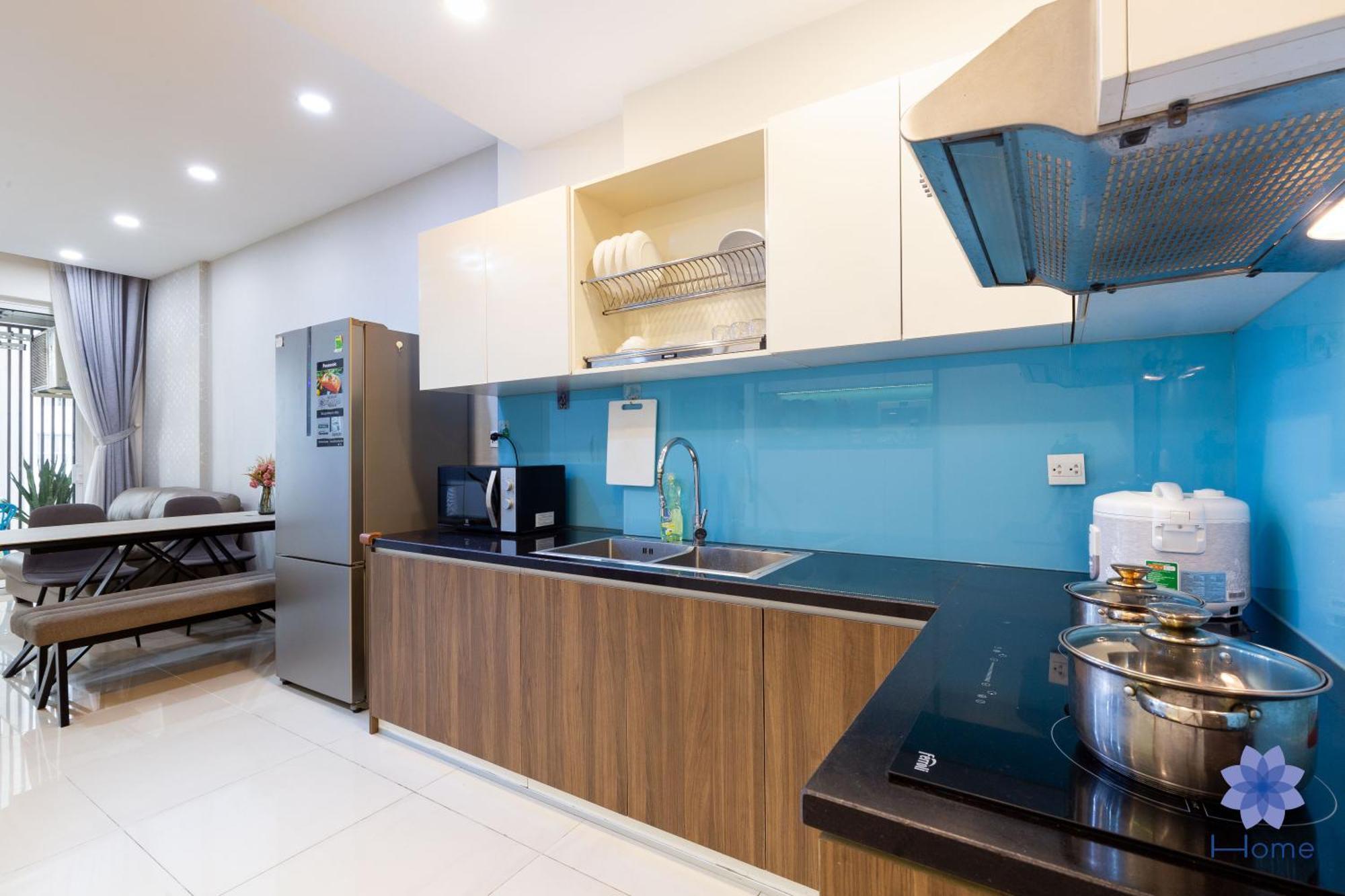 Home, Cosy&luxury - 5mins To Airport, Free Pool&gym, Airport Pick Up Service * Ho Chi Minh City