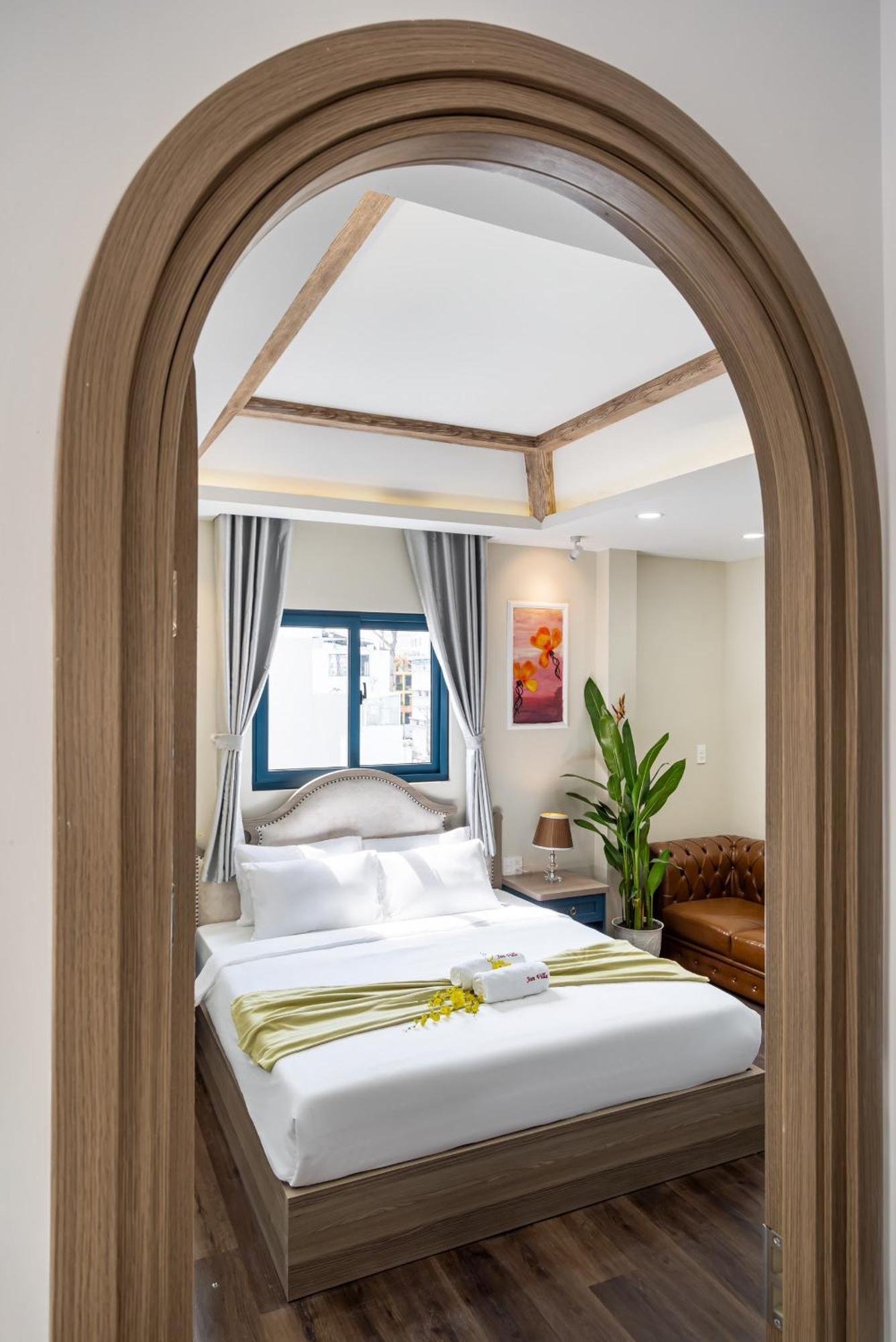 Jan Saigon Oasis Hotel