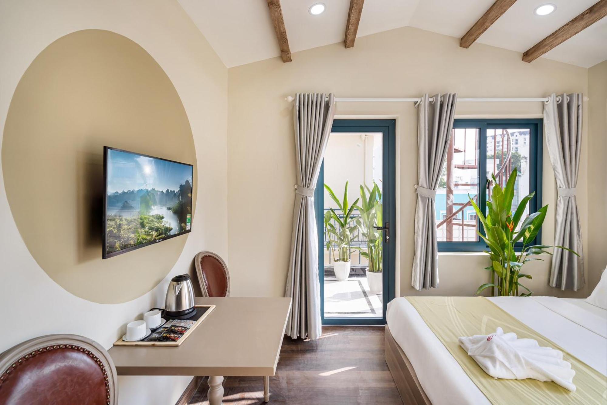 Hotel Jan Saigon Oasis